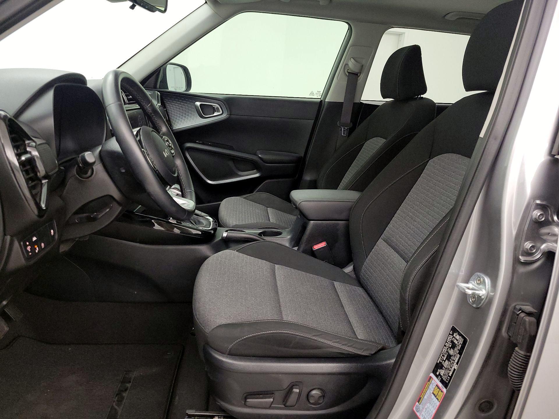 Thumbnail: 2022 Kia Soul - 11