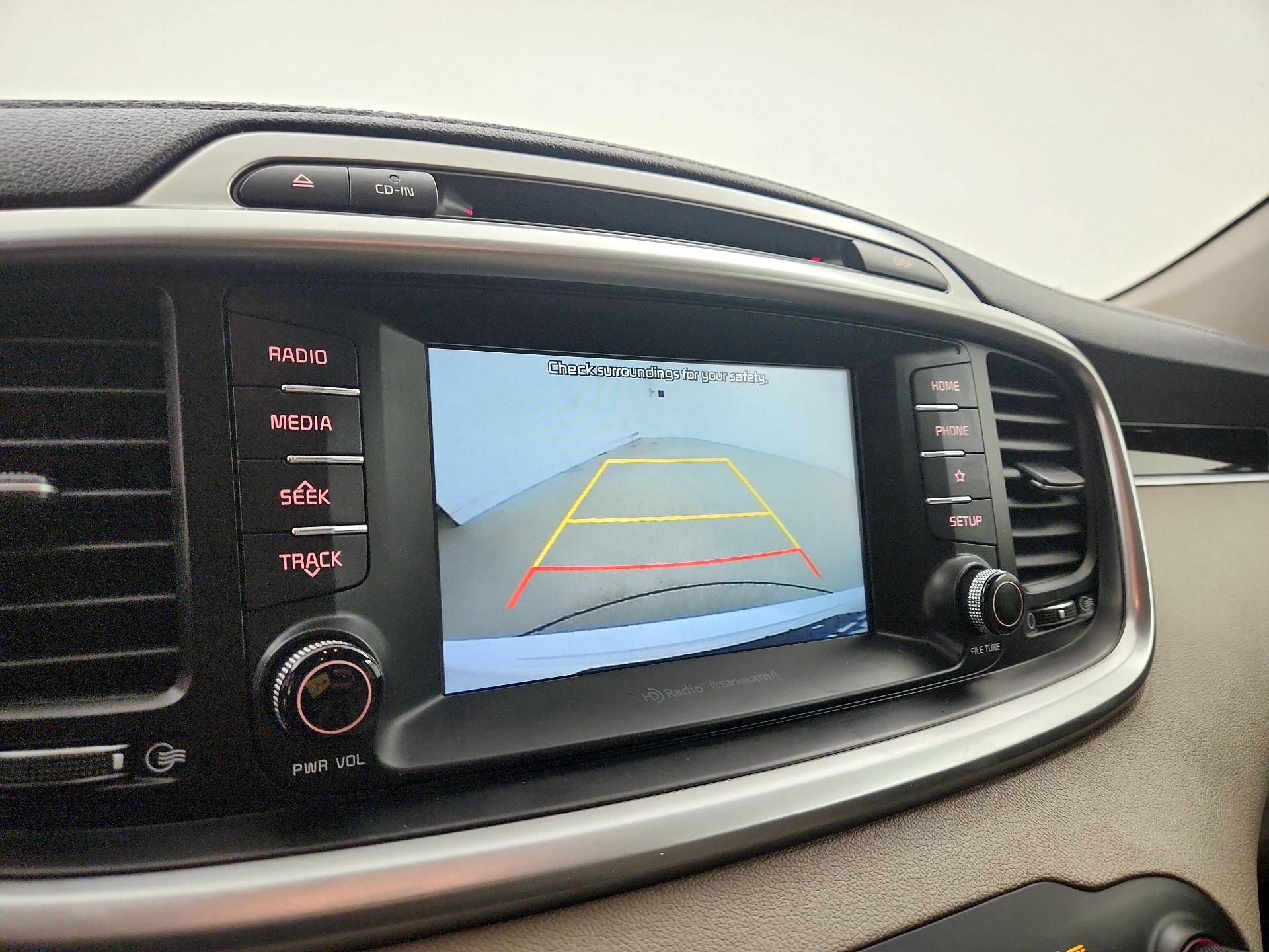 Thumbnail: 2019 Kia Sorento - 14