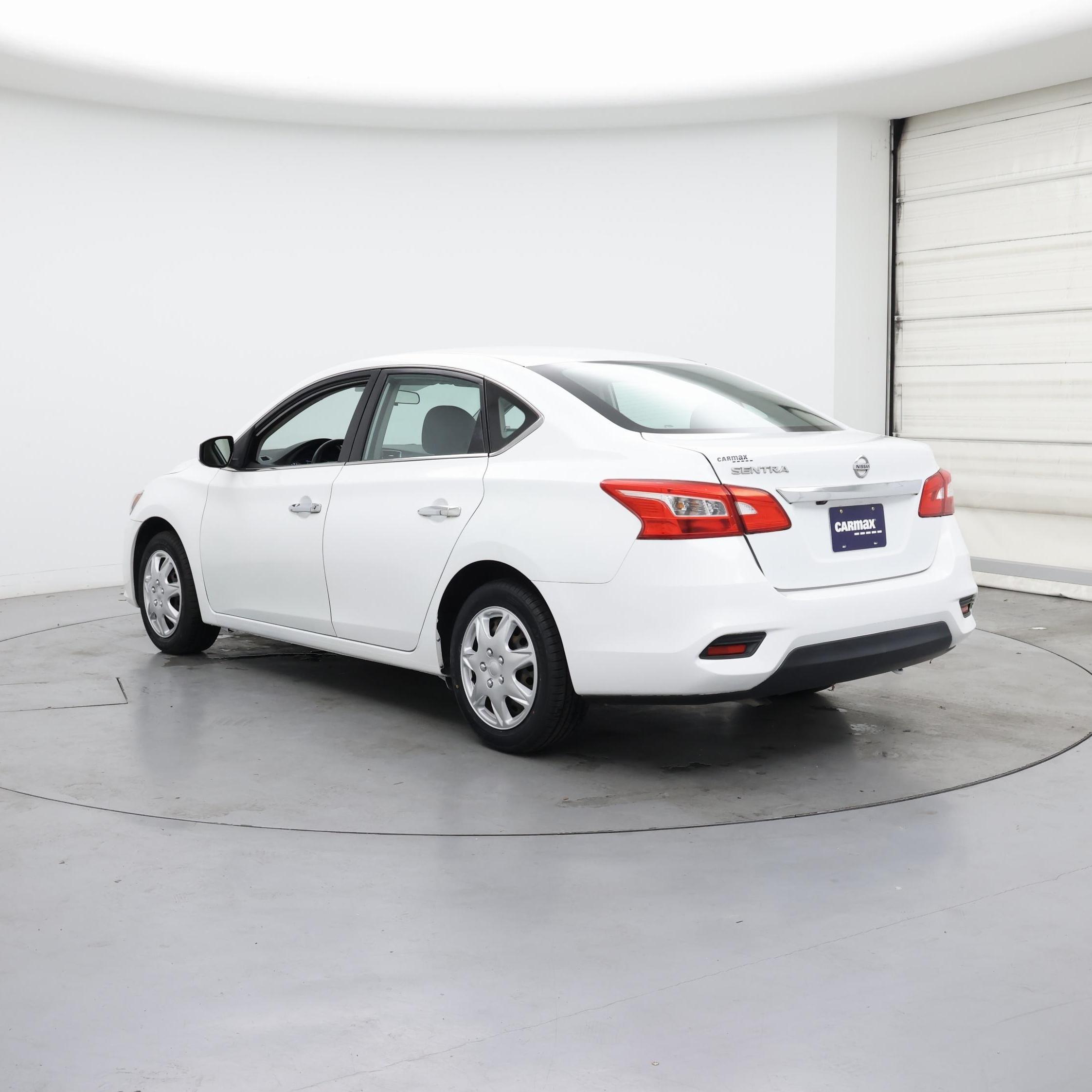 Thumbnail: 2018 Nissan Sentra - 2