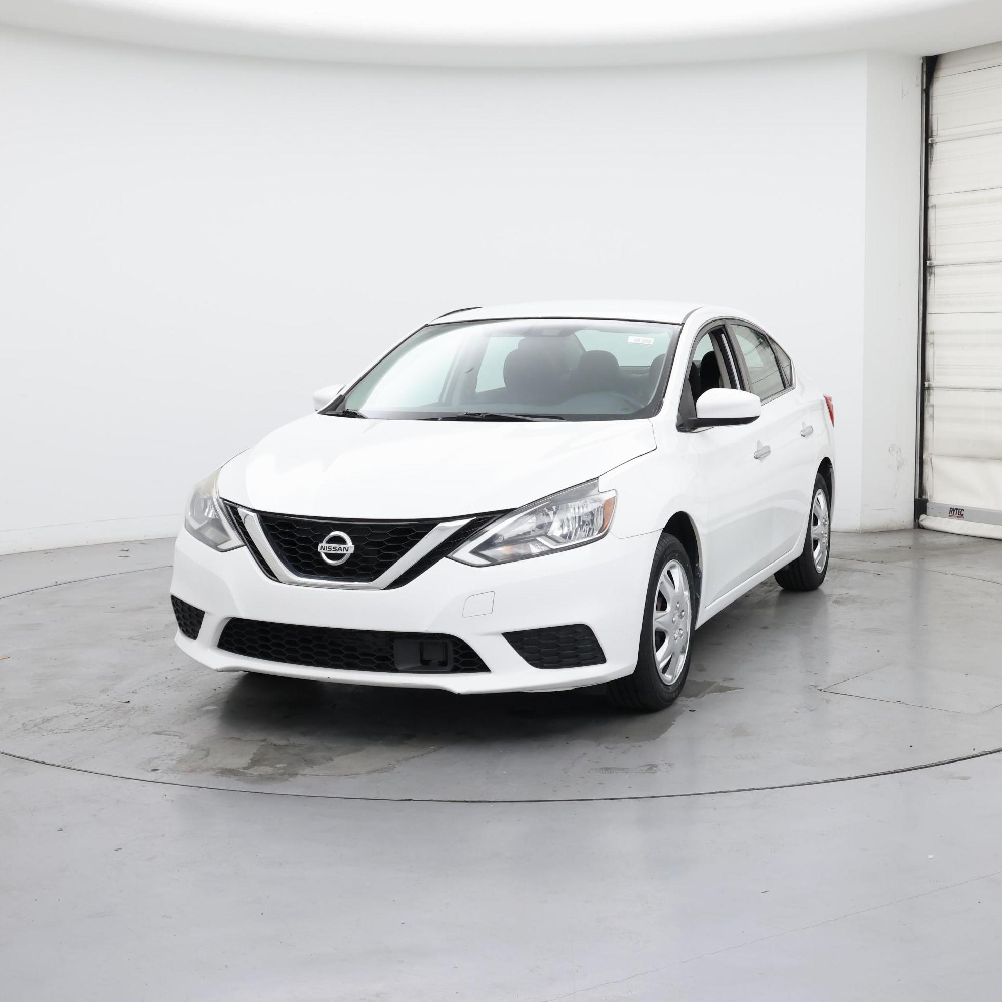 Thumbnail: 2018 Nissan Sentra - 4