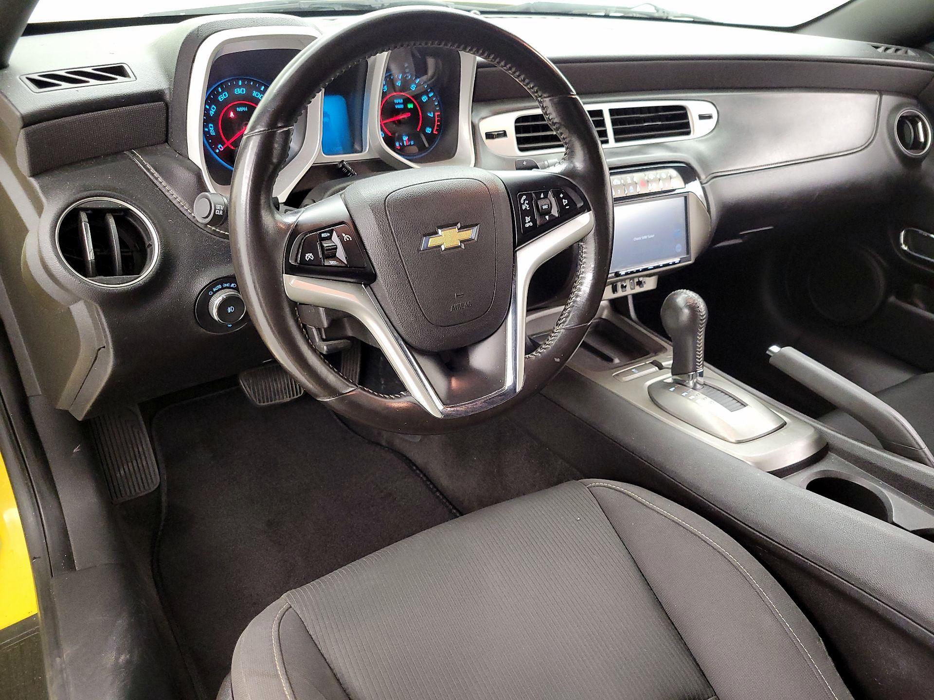 Thumbnail: 2015 Chevrolet Camaro - 9