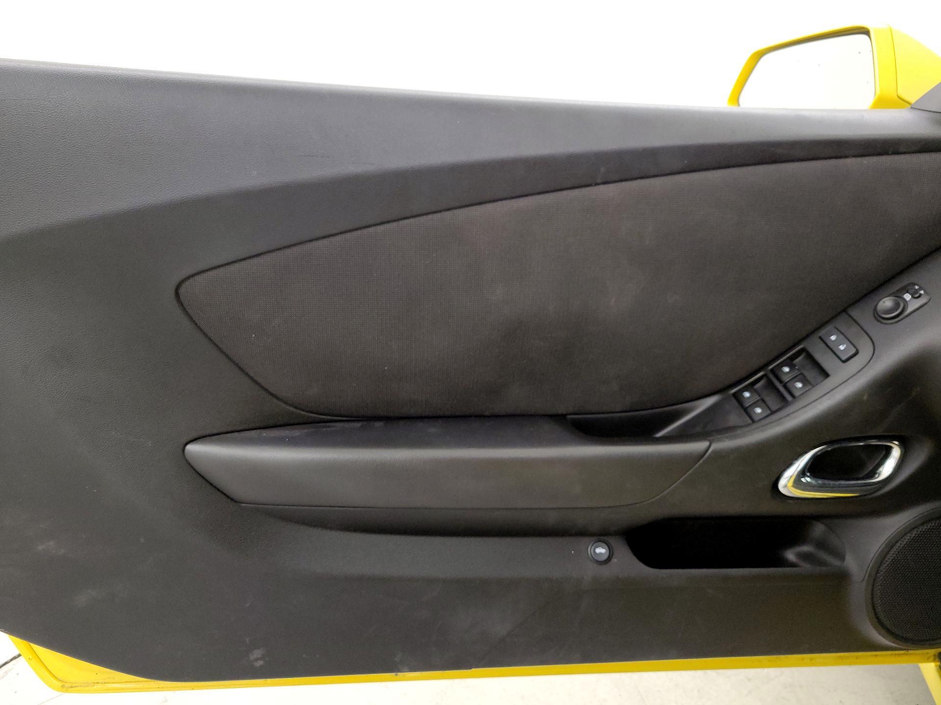 Thumbnail: 2015 Chevrolet Camaro - 12