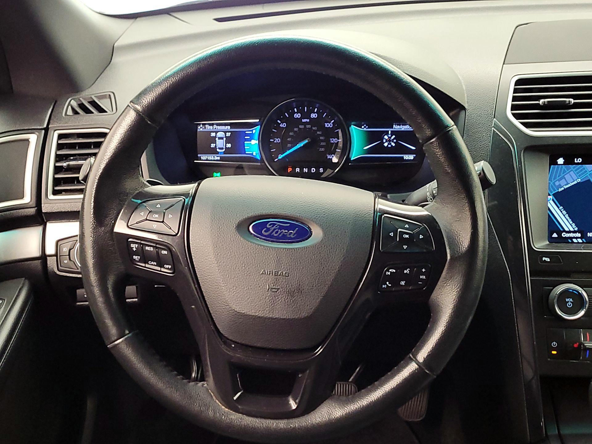 Thumbnail: 2017 Ford Explorer - 10