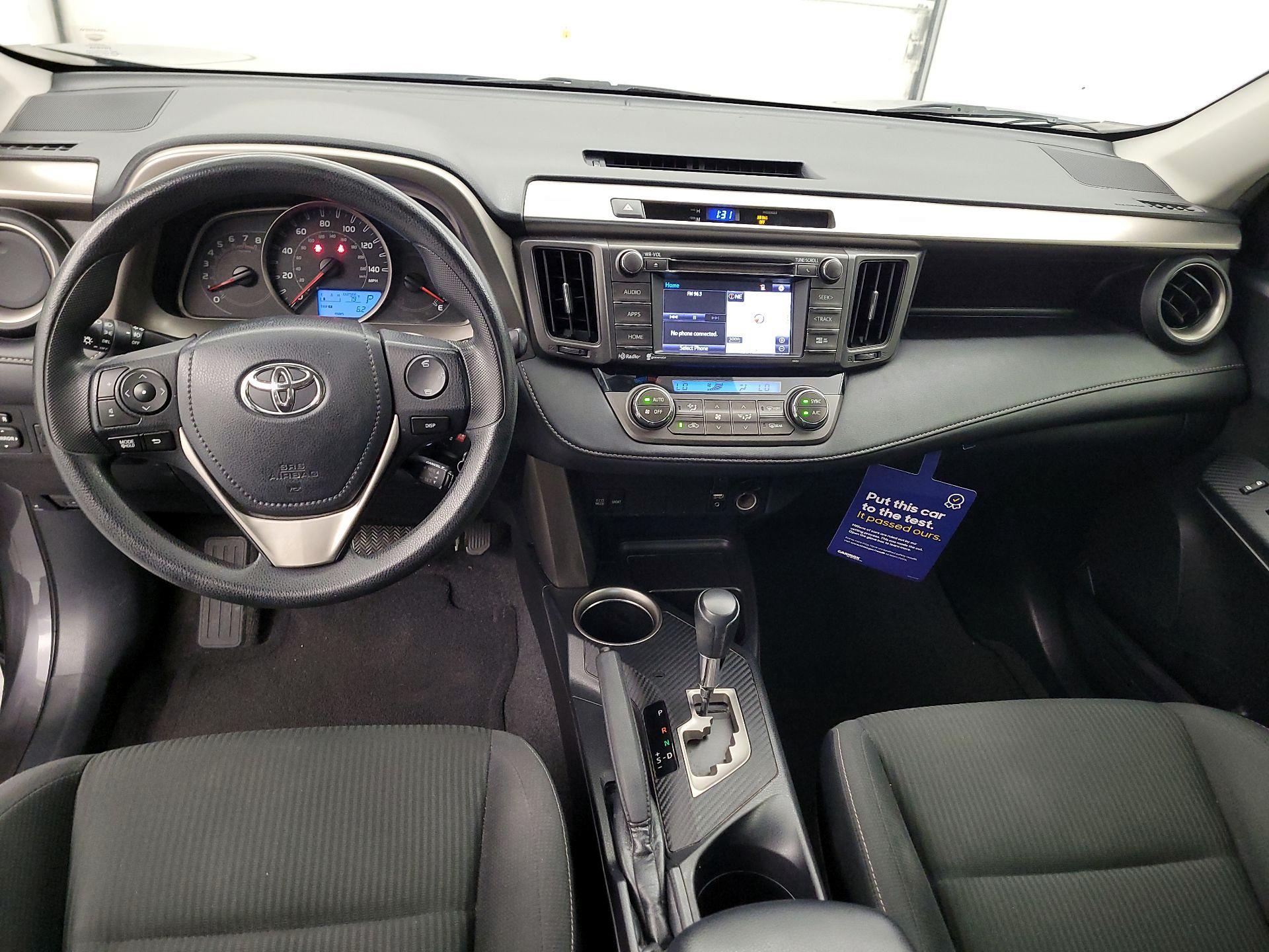 Thumbnail: 2015 Toyota RAV4 - 9