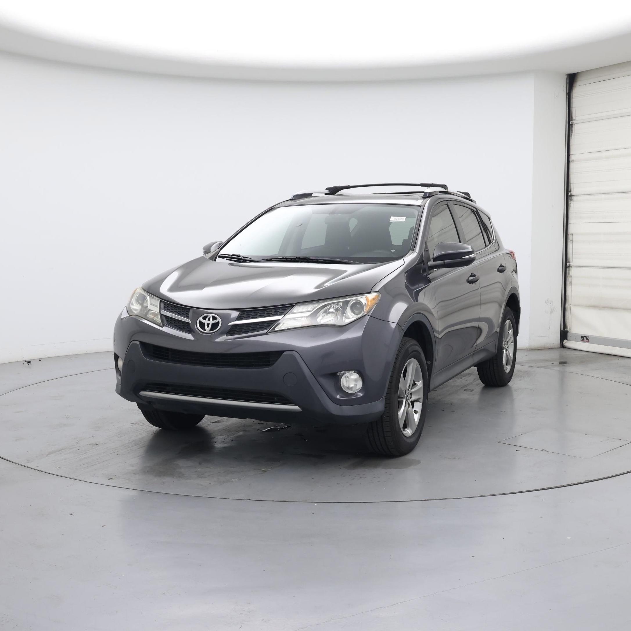 Thumbnail: 2015 Toyota RAV4 - 4