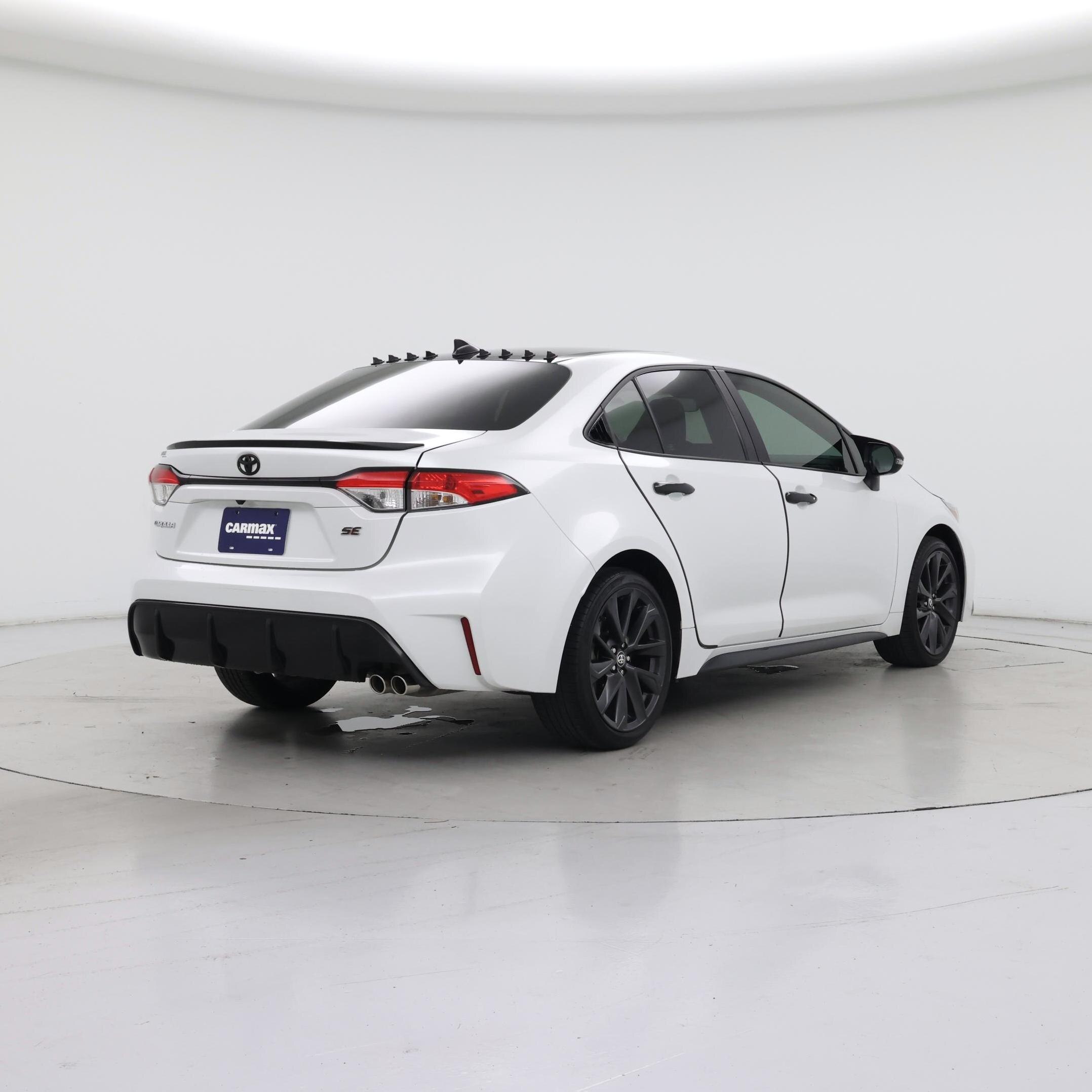 Thumbnail: 2023 Toyota Corolla - 8