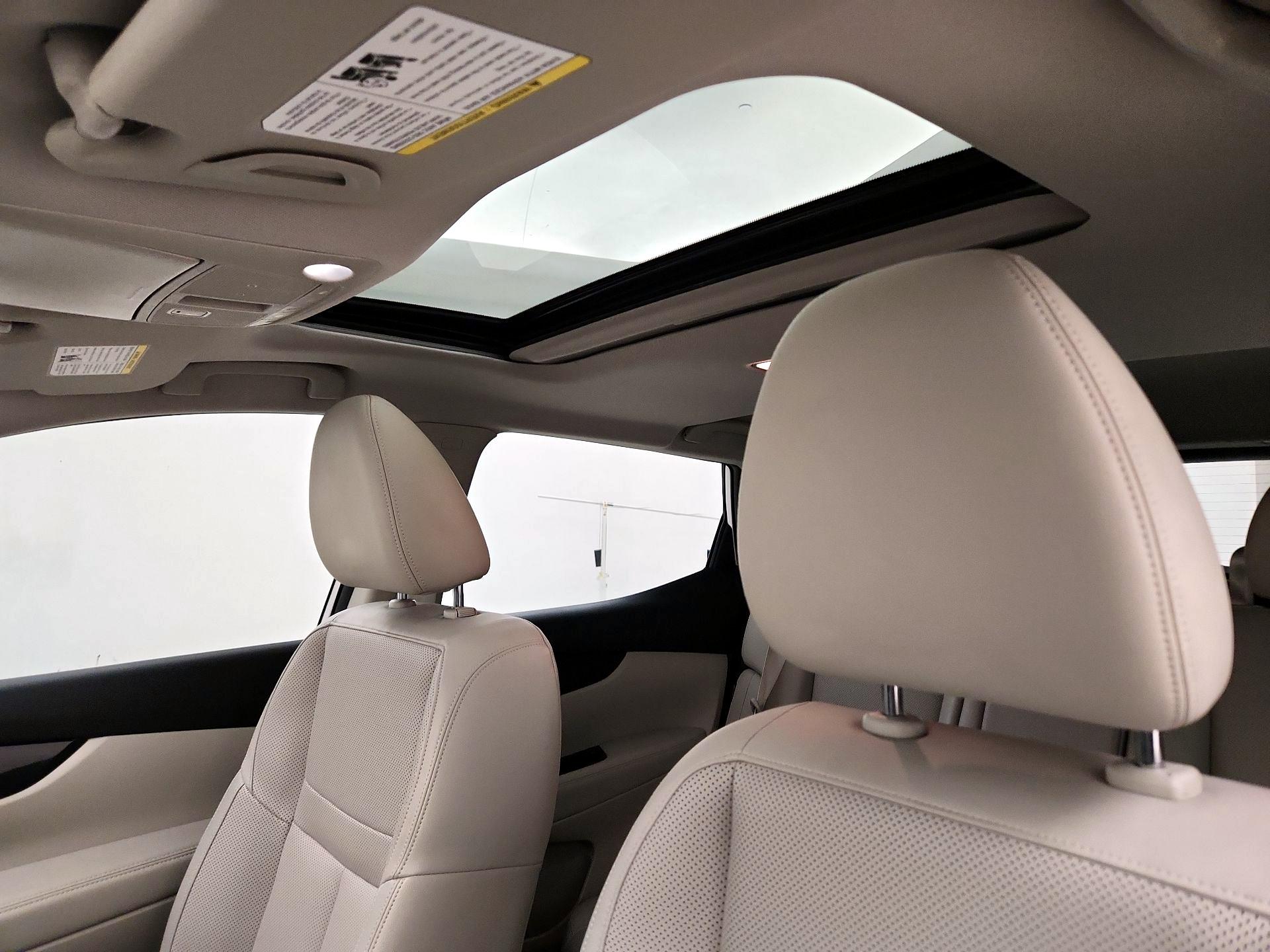 Thumbnail: 2021 Nissan Rogue Sport - 18