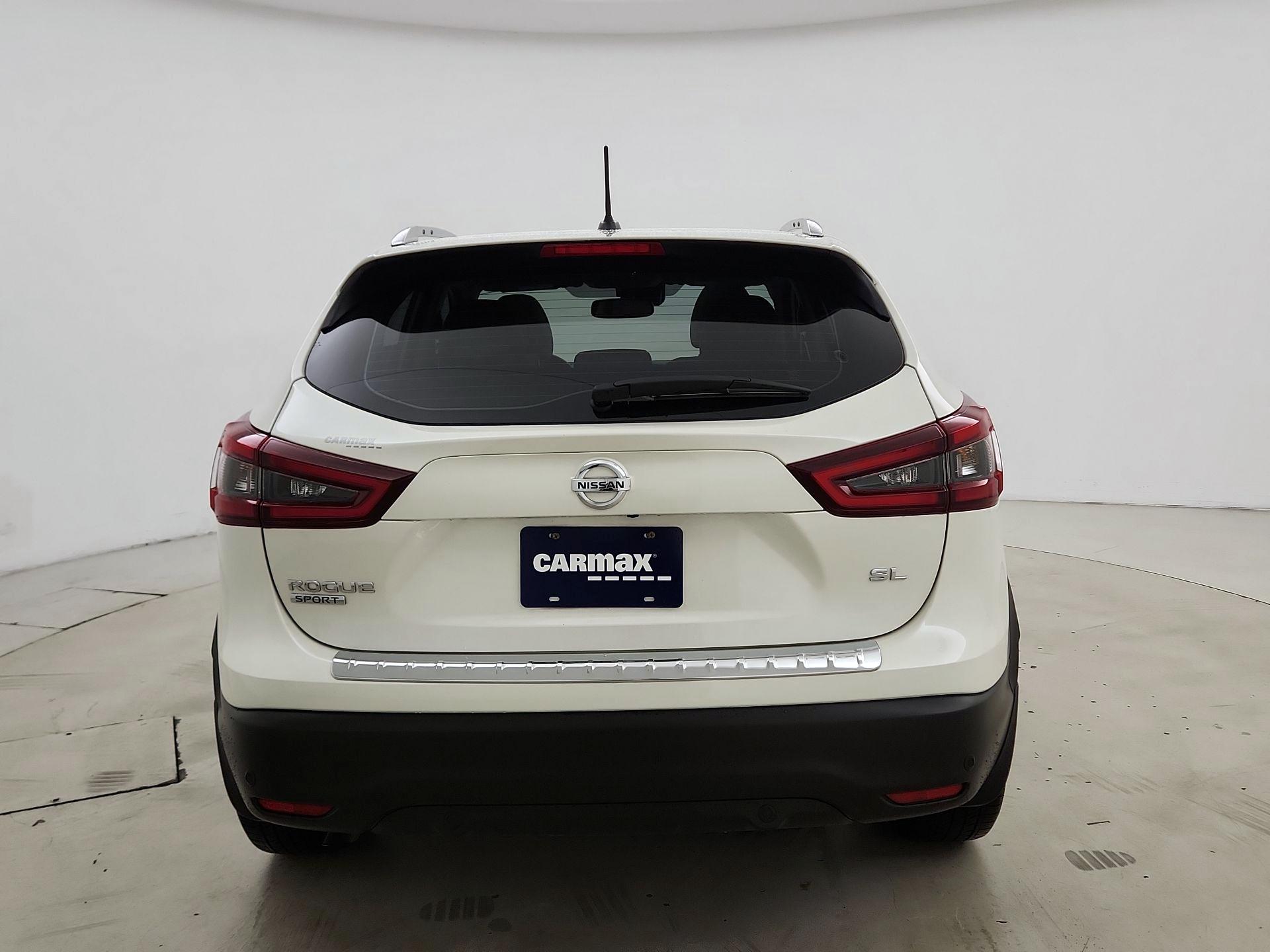 Thumbnail: 2021 Nissan Rogue Sport - 6