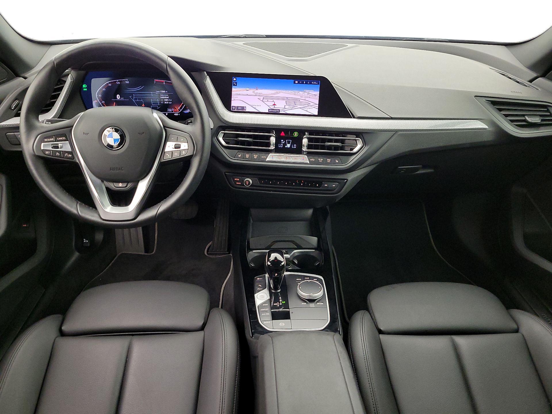 Thumbnail: 2024 BMW 2 Series - 9