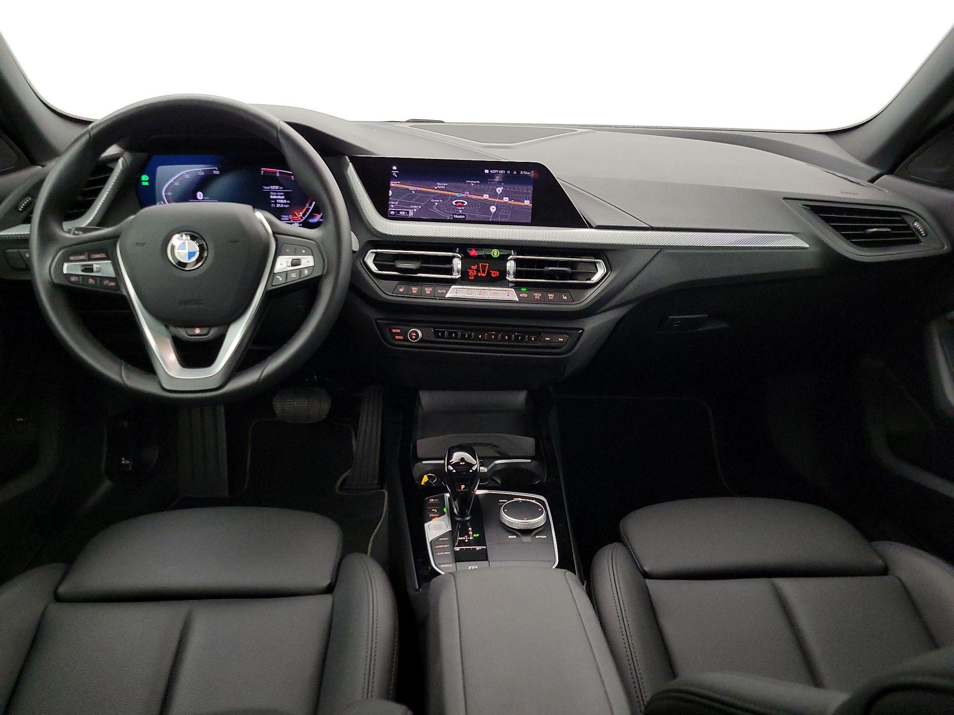 Thumbnail: 2024 BMW 2 Series - 9