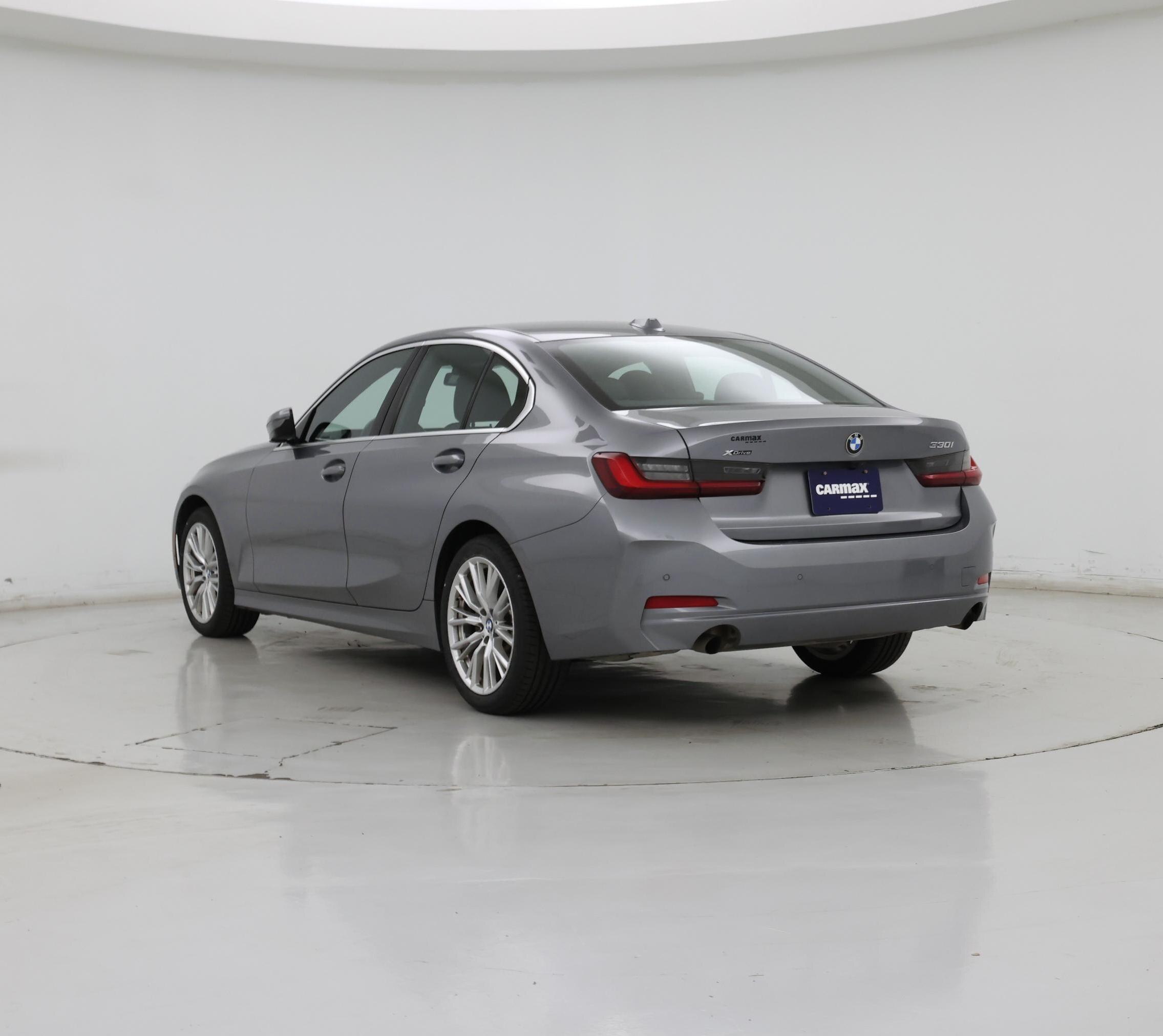 Thumbnail: 2024 BMW 3 Series - 2