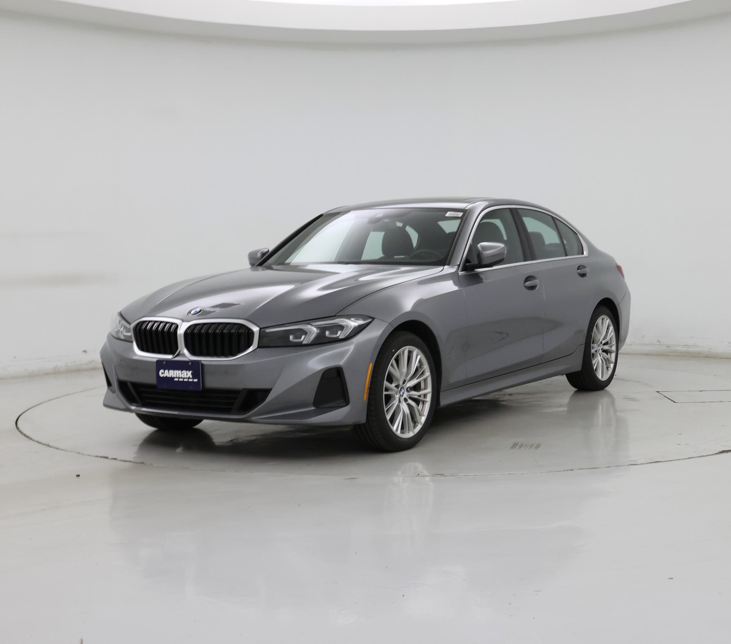 Thumbnail: 2024 BMW 3 Series - 4