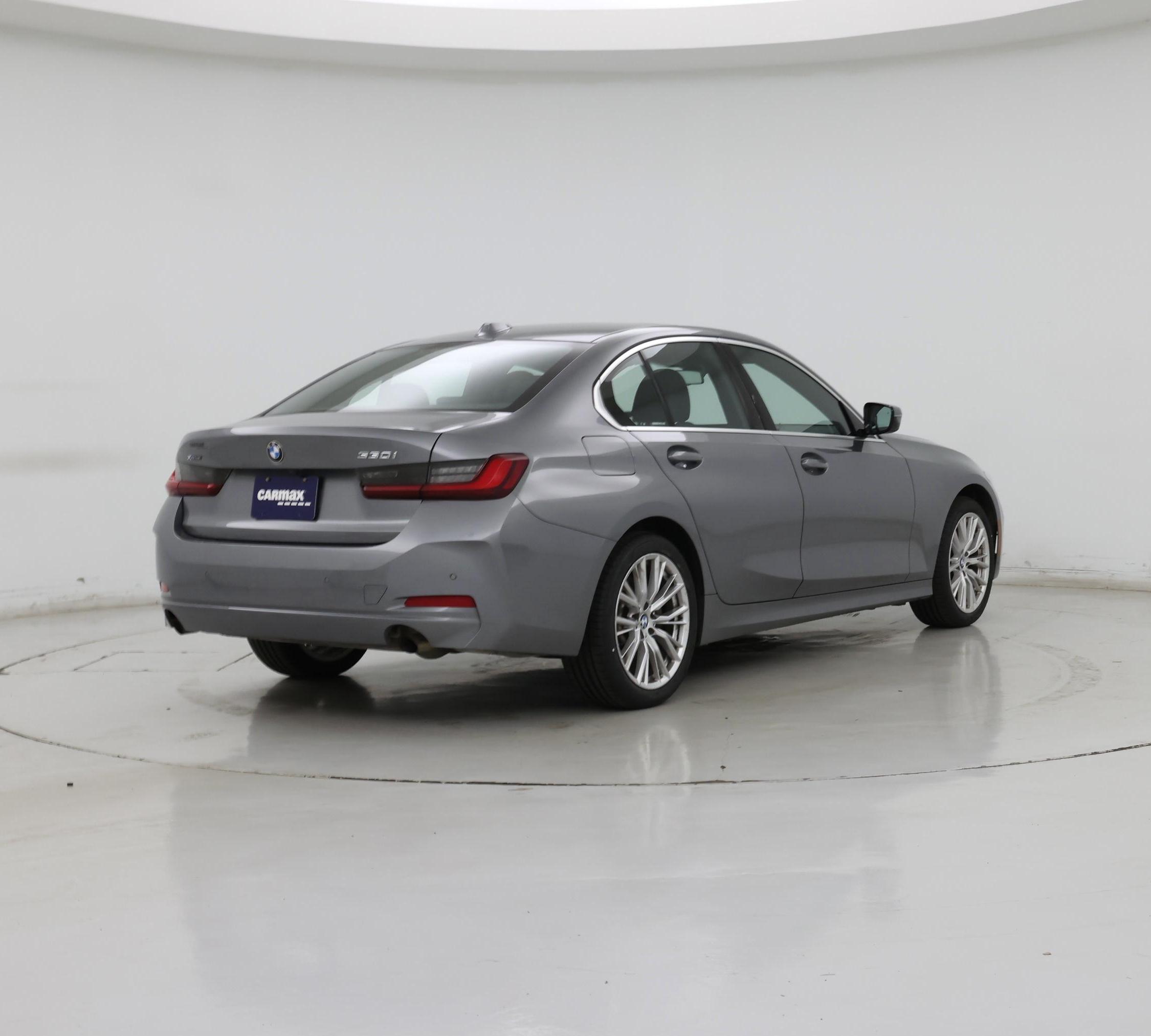 Thumbnail: 2024 BMW 3 Series - 8