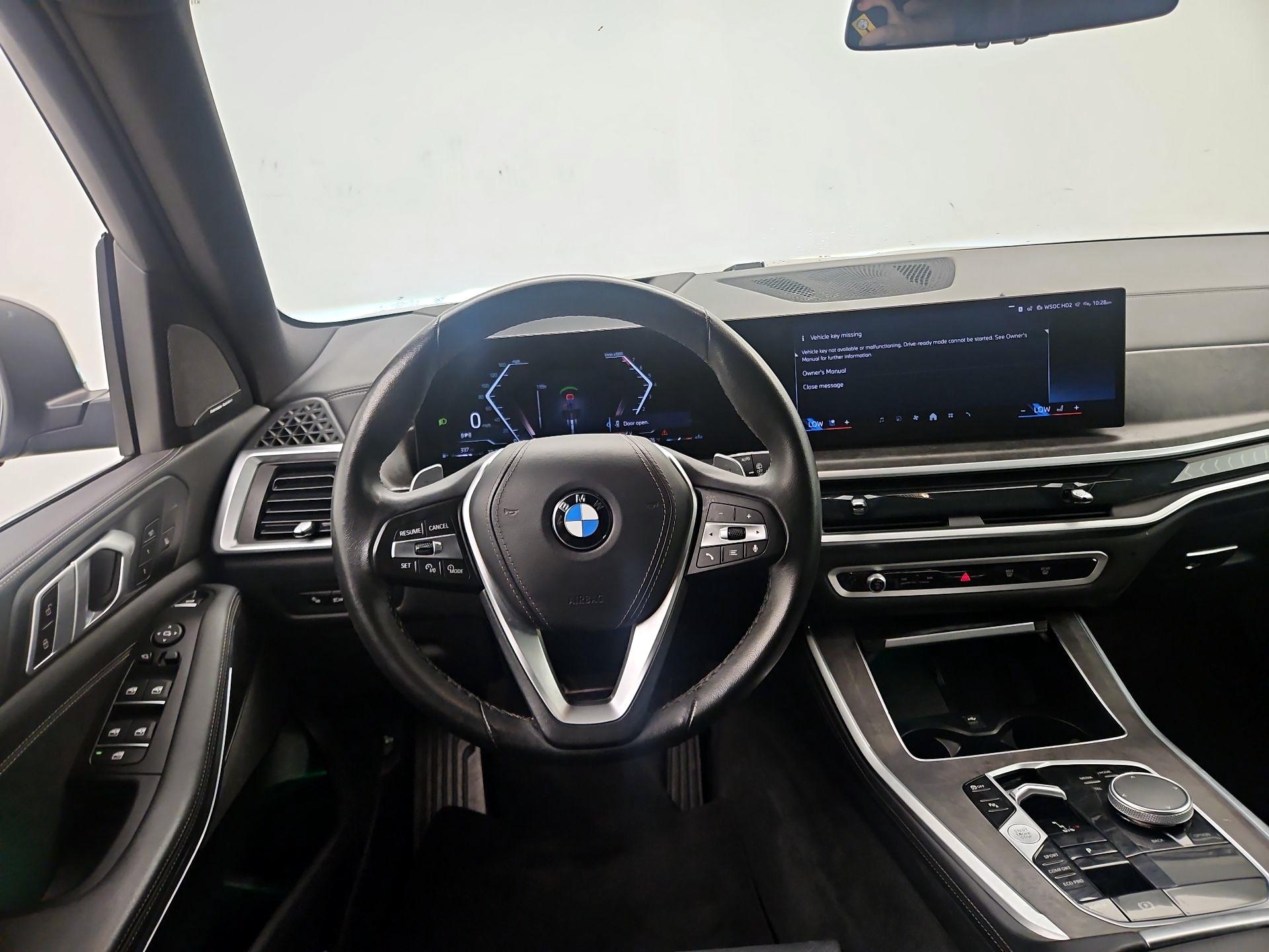 Thumbnail: 2024 BMW X5 - 10