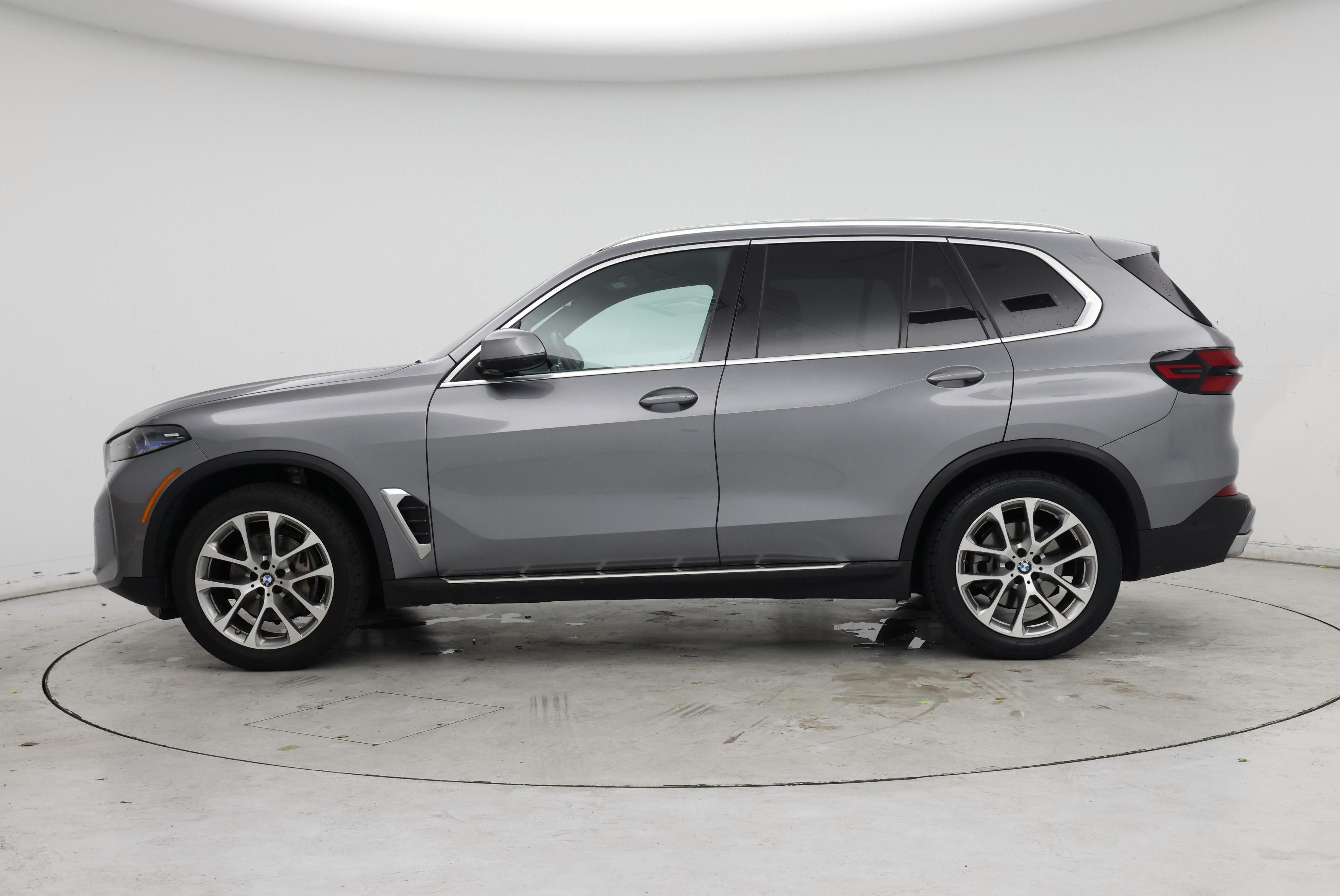 Thumbnail: 2024 BMW X5 - 3