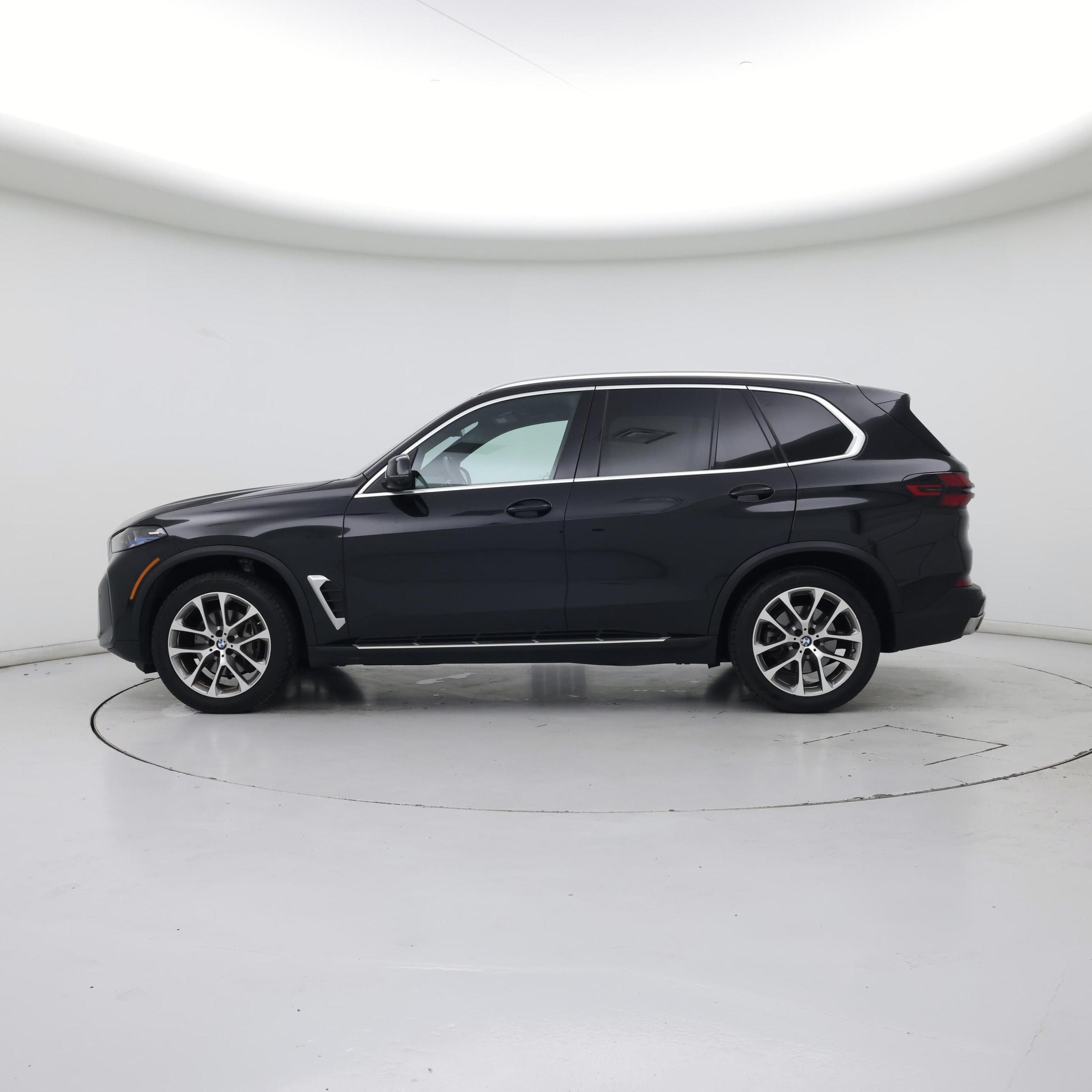 Thumbnail: 2024 BMW X5 - 3