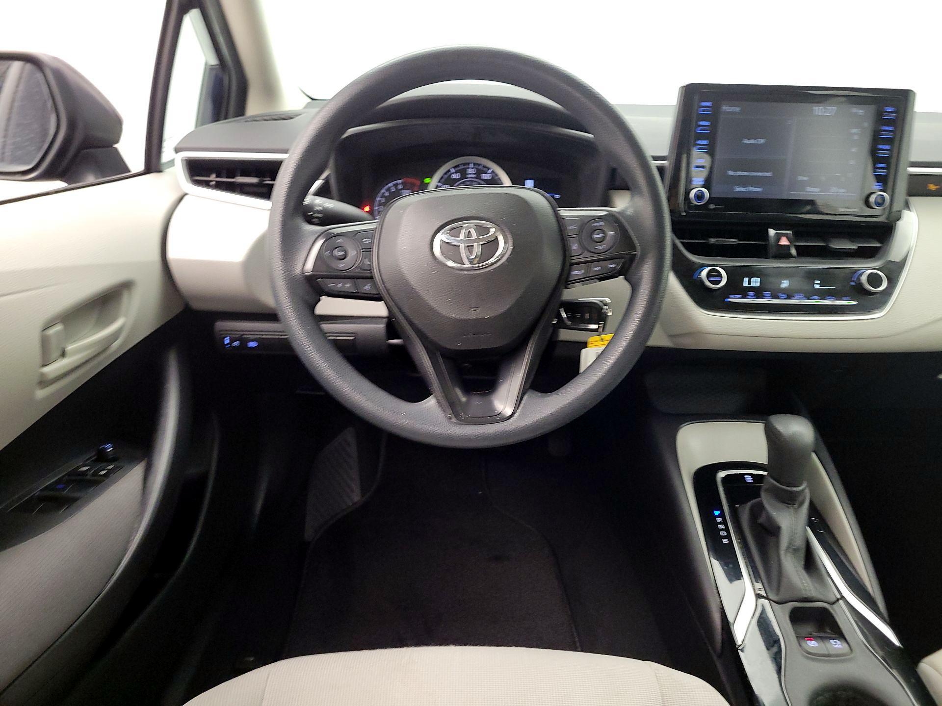 Thumbnail: 2022 Toyota Corolla - 10