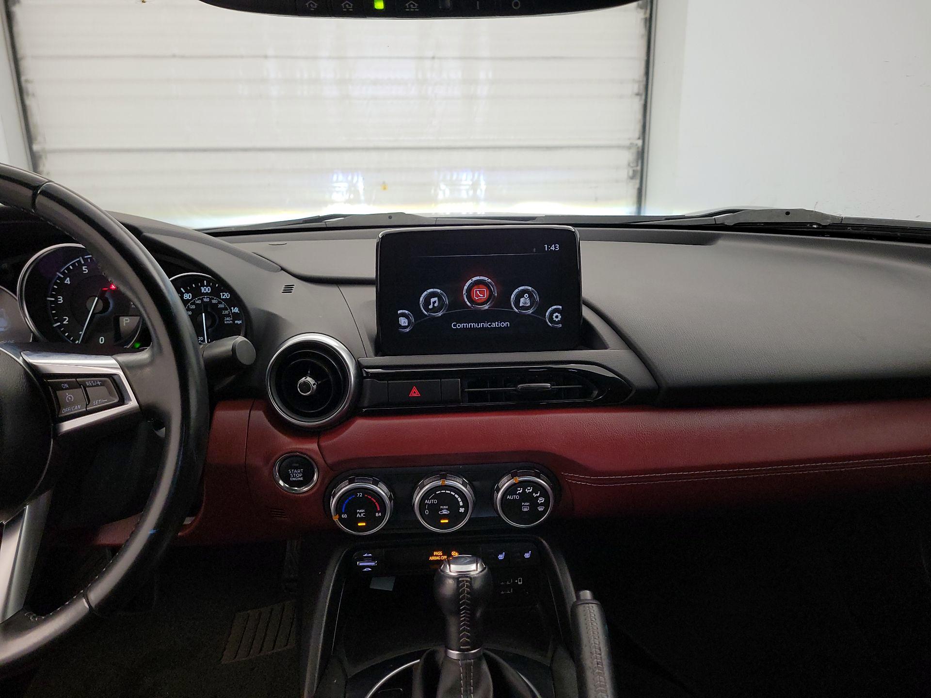 Thumbnail: 2020 Mazda MX-5 Miata - 9