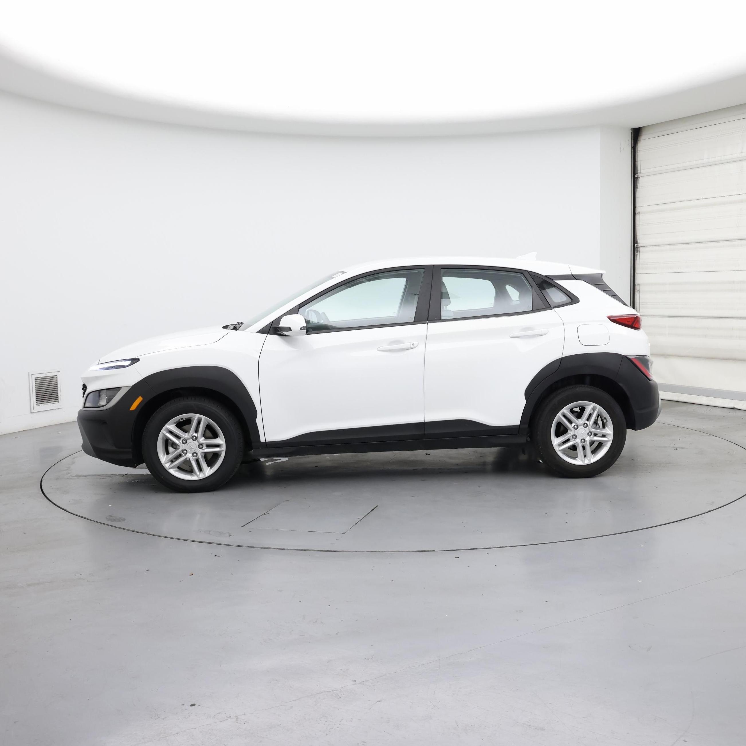 Thumbnail: 2023 Hyundai Kona - 3