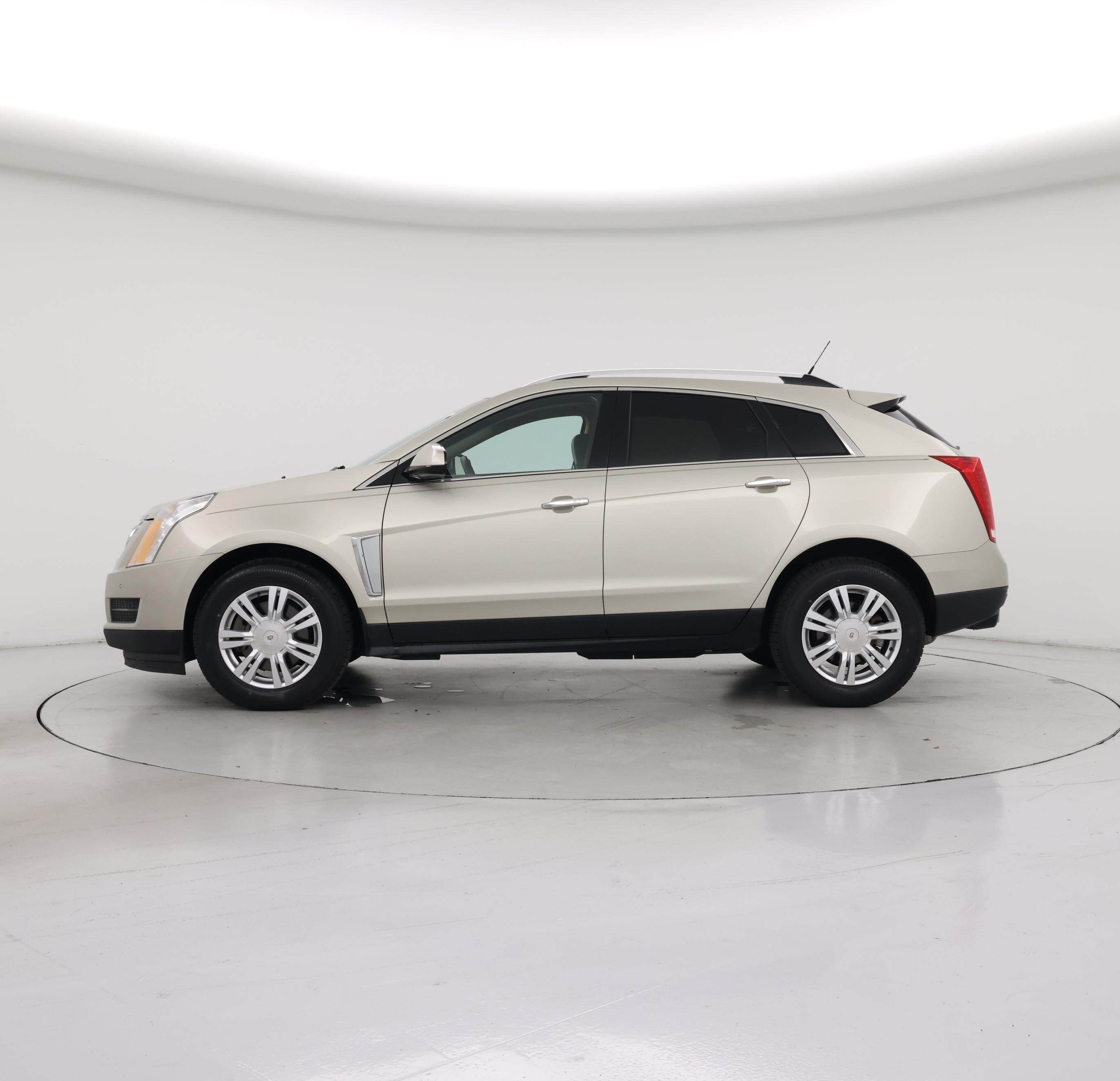 Thumbnail: 2014 Cadillac SRX - 3