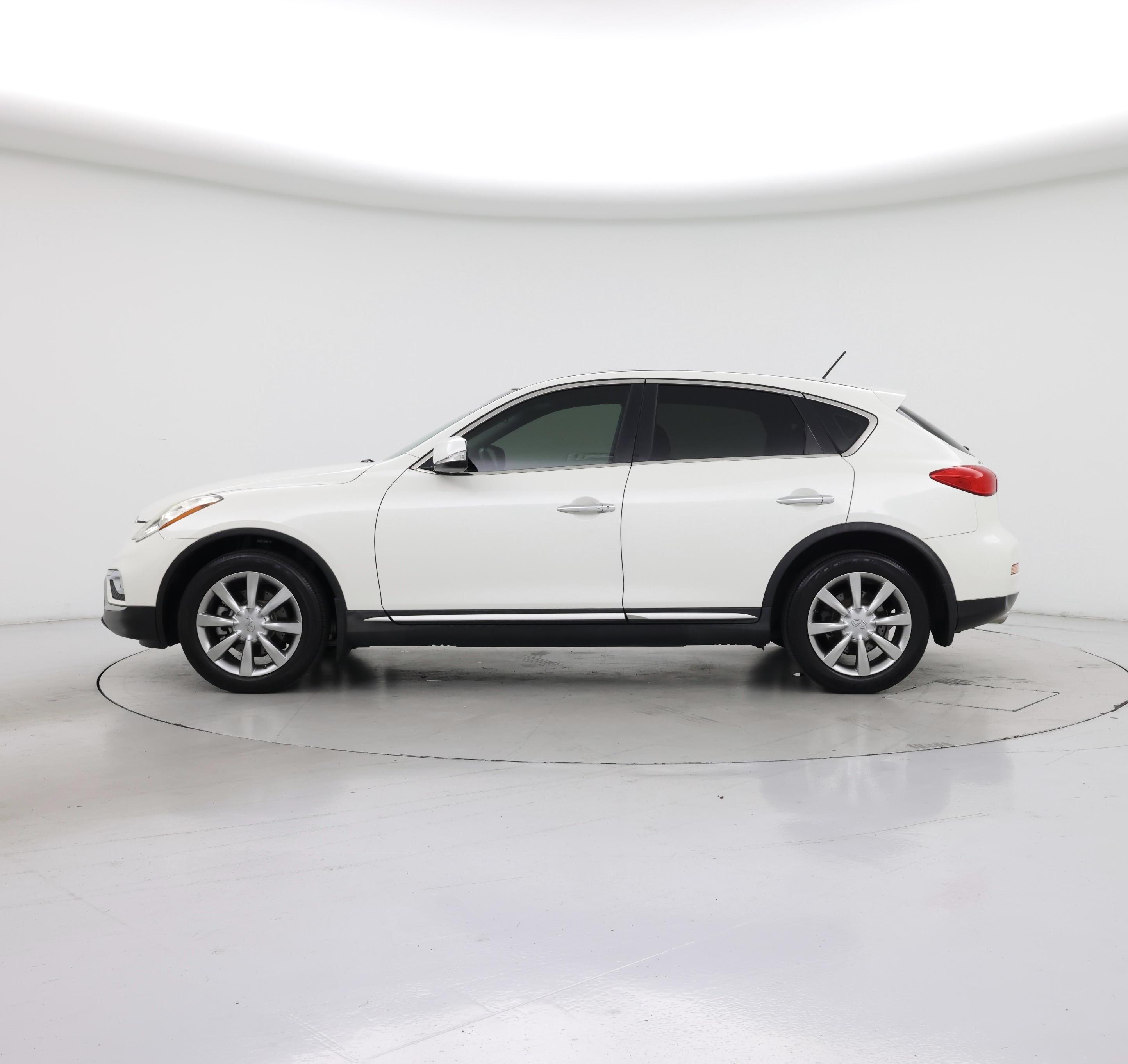 Thumbnail: 2017 INFINITI QX50 - 3