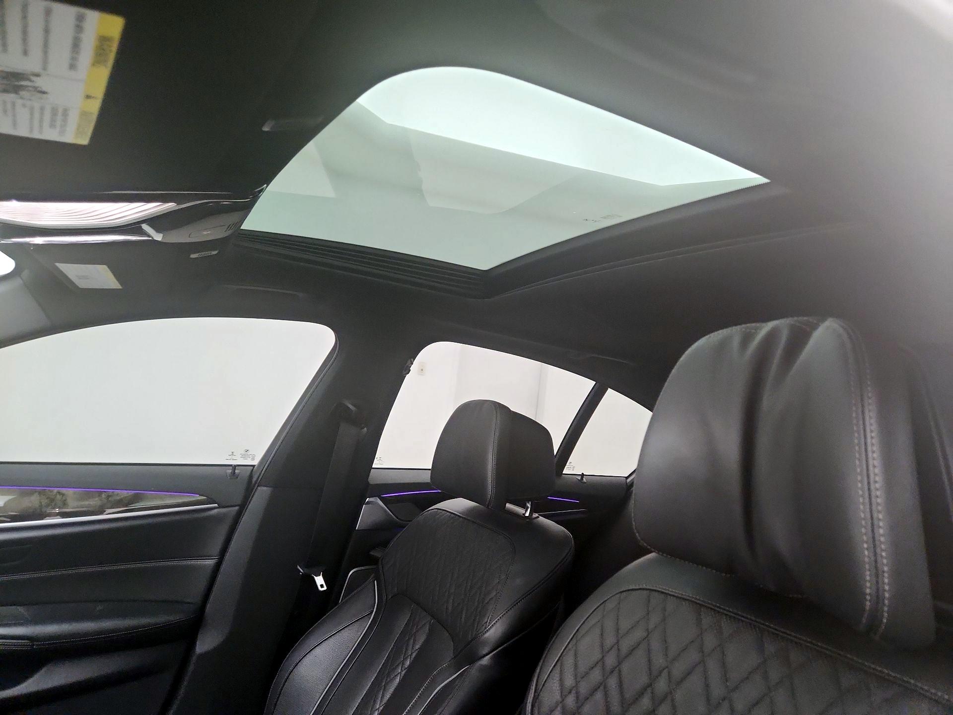 Thumbnail: 2018 BMW 5 Series - 20