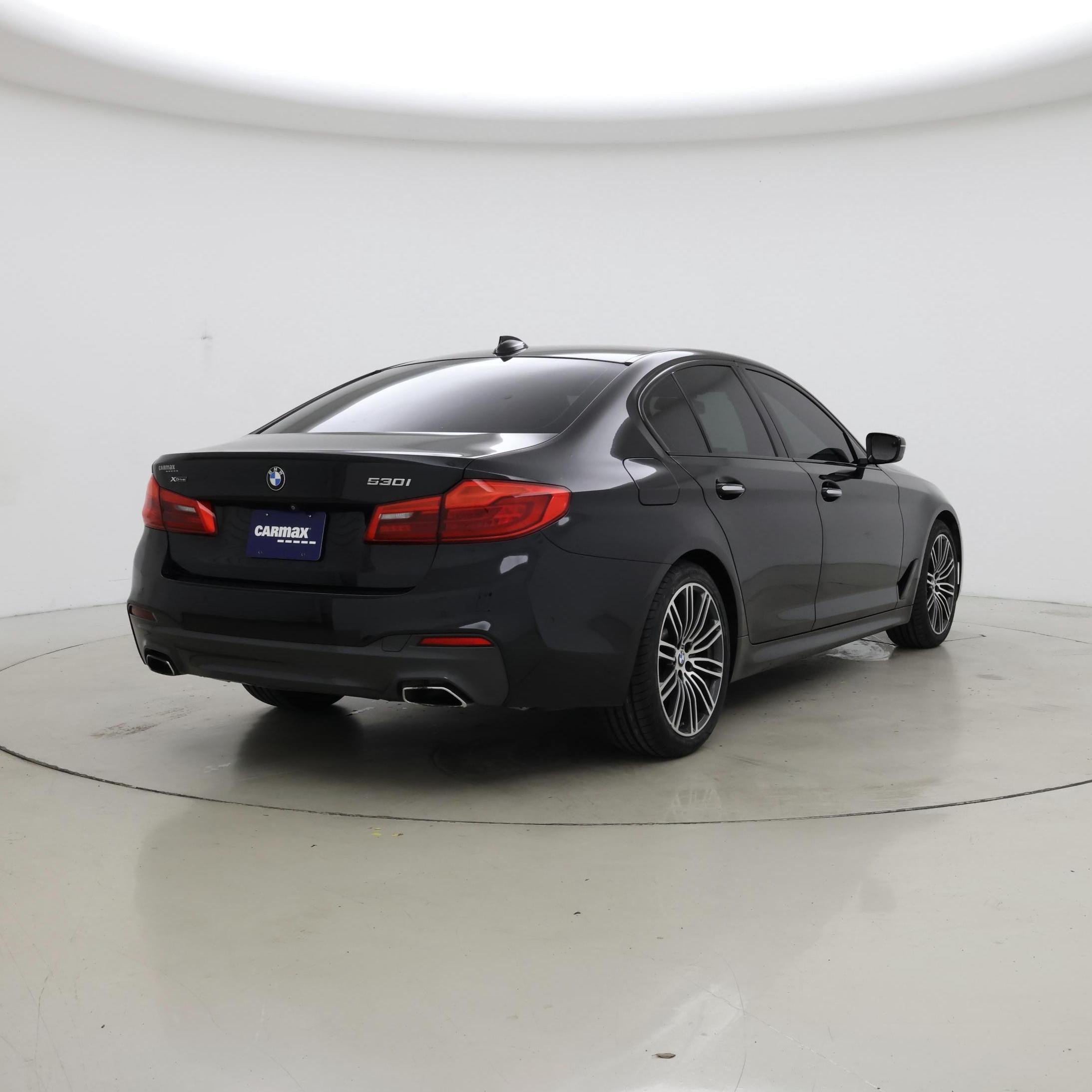 Thumbnail: 2018 BMW 5 Series - 8