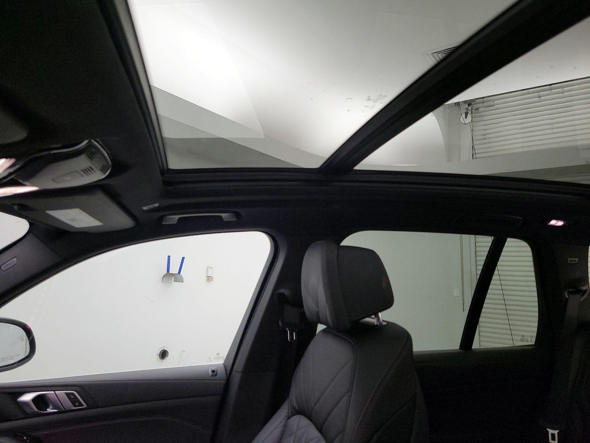 Thumbnail: 2024 BMW X5 - 18