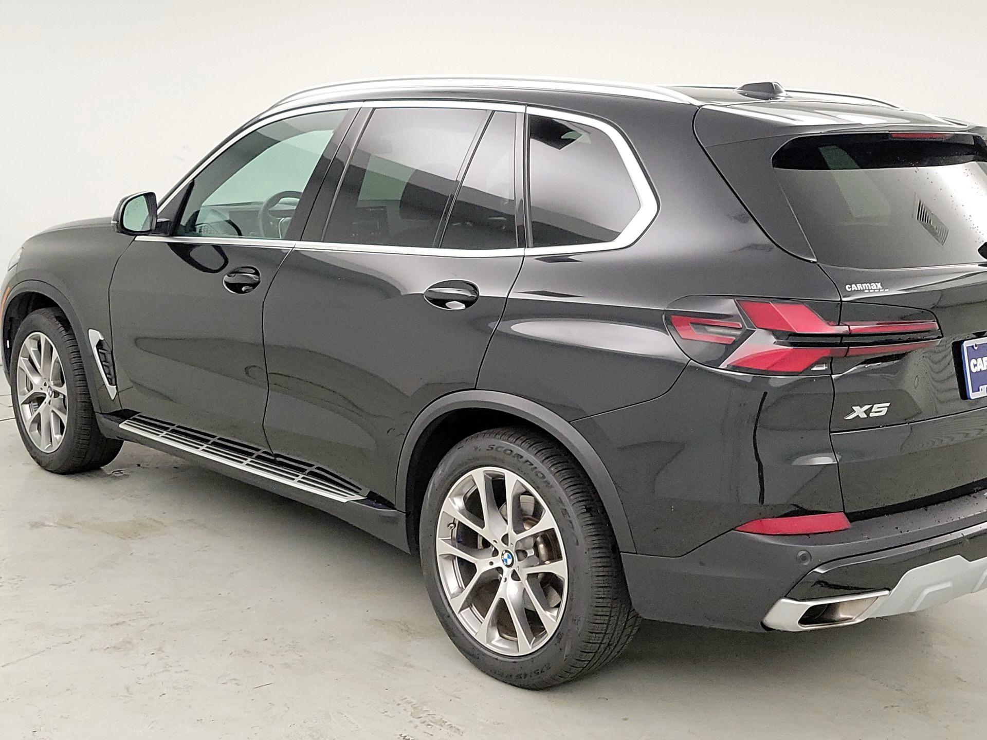 Thumbnail: 2024 BMW X5 - 7