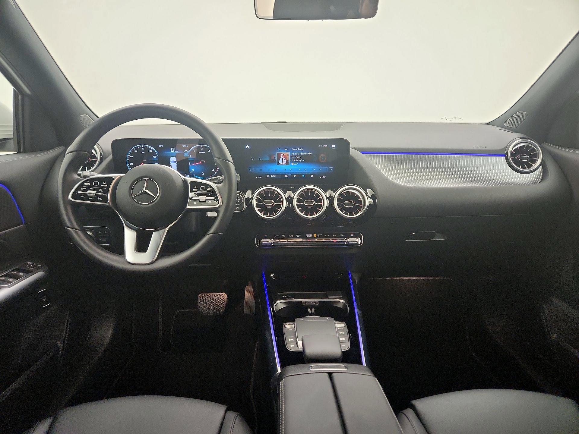 Thumbnail: 2023 Mercedes-Benz GLA - 9