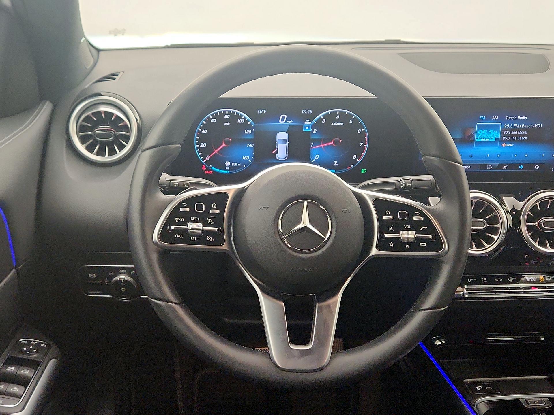 Thumbnail: 2023 Mercedes-Benz GLA - 10