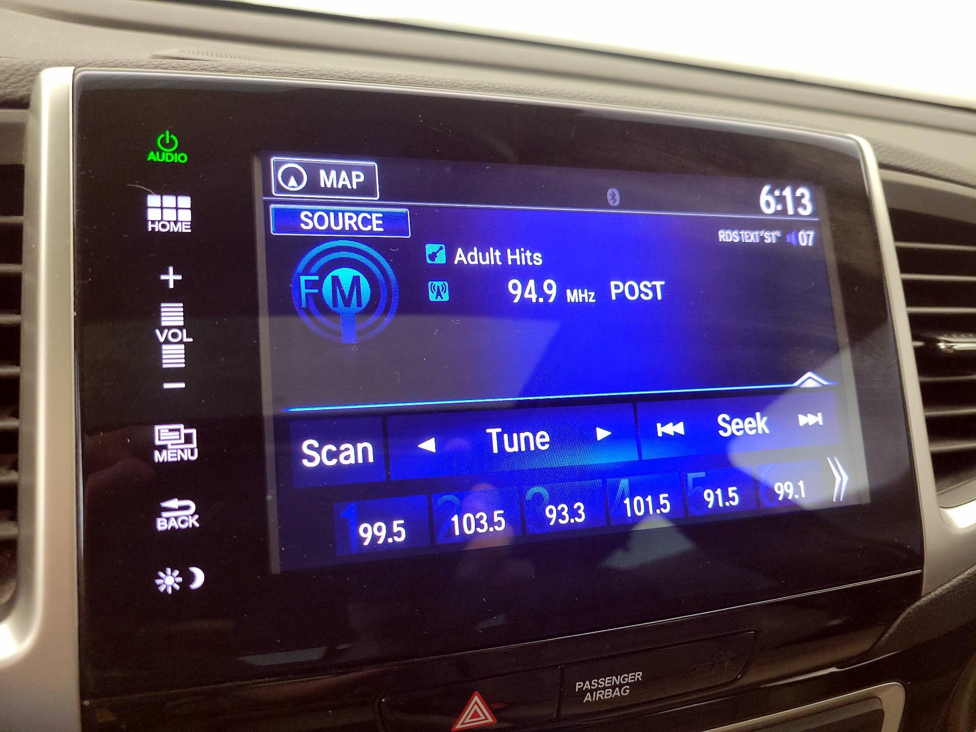 Thumbnail: 2016 Honda Pilot - 16