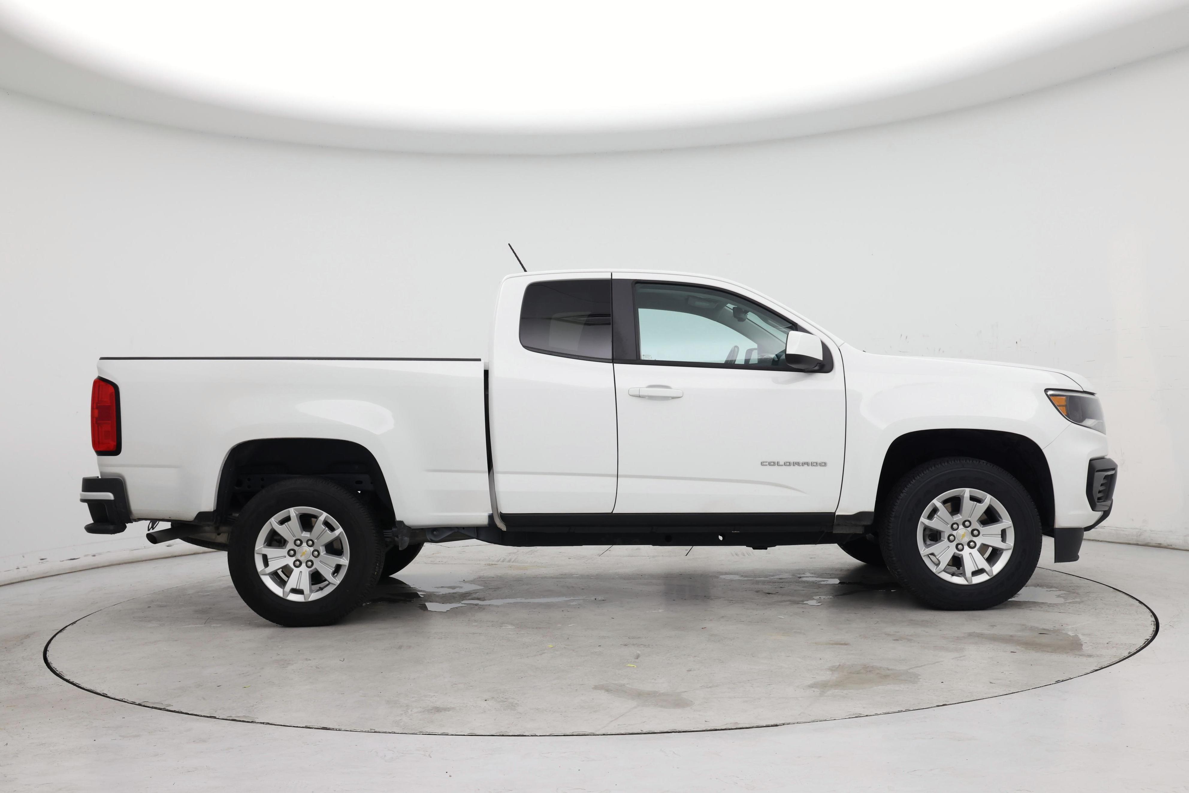 Thumbnail: 2022 Chevrolet Colorado - 7