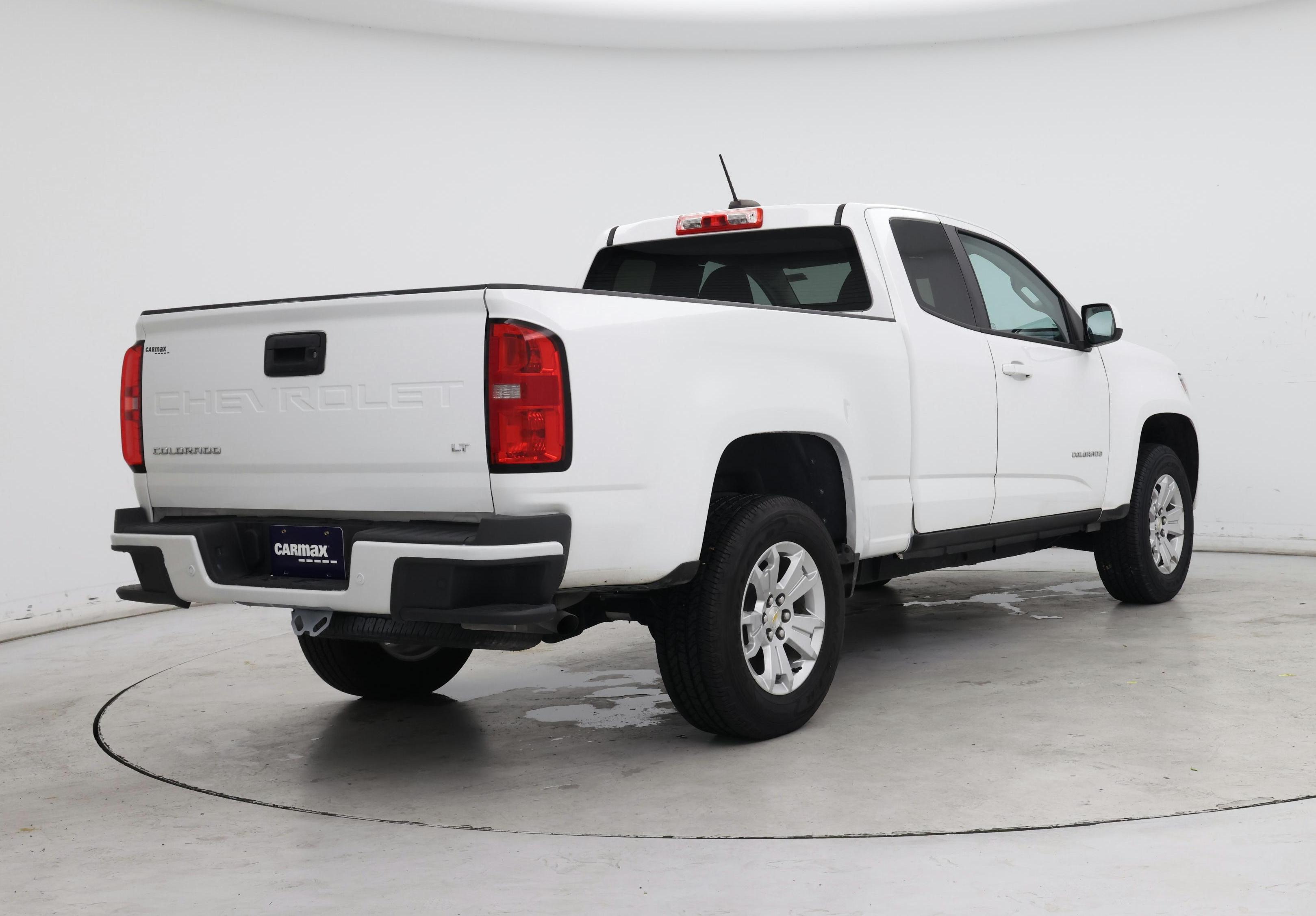 Thumbnail: 2022 Chevrolet Colorado - 8