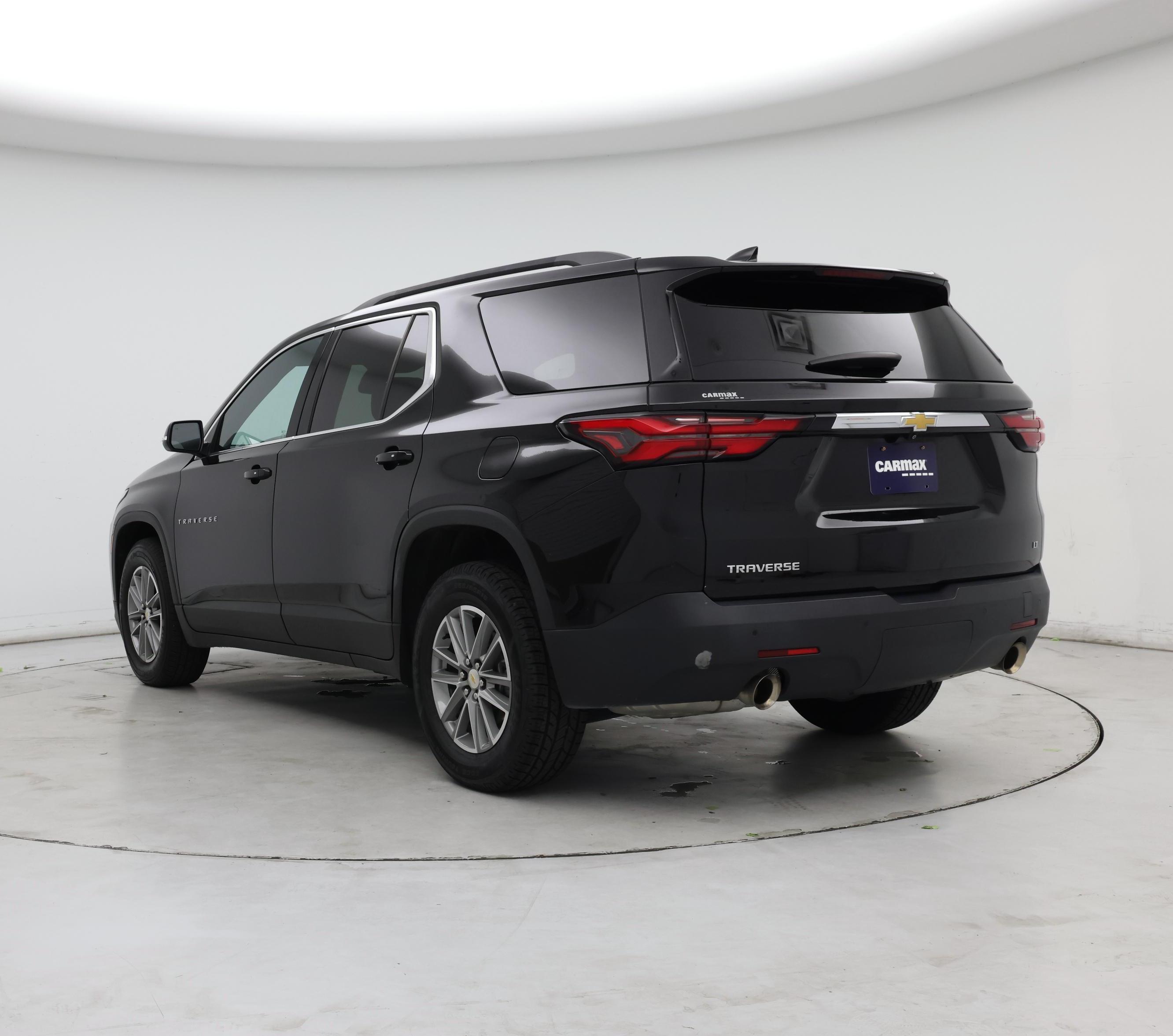 Thumbnail: 2022 Chevrolet Traverse - 2
