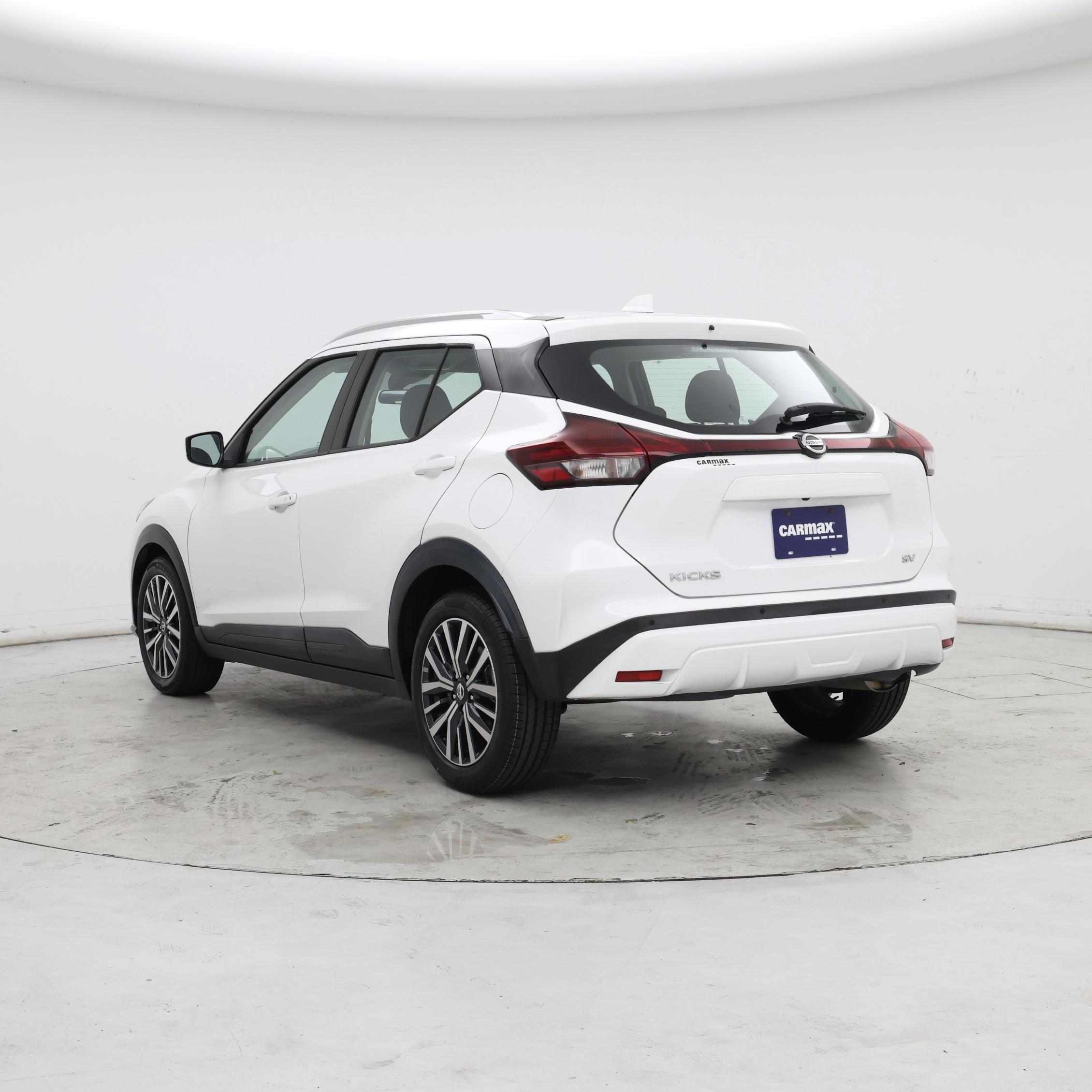 Thumbnail: 2021 Nissan Kicks - 2