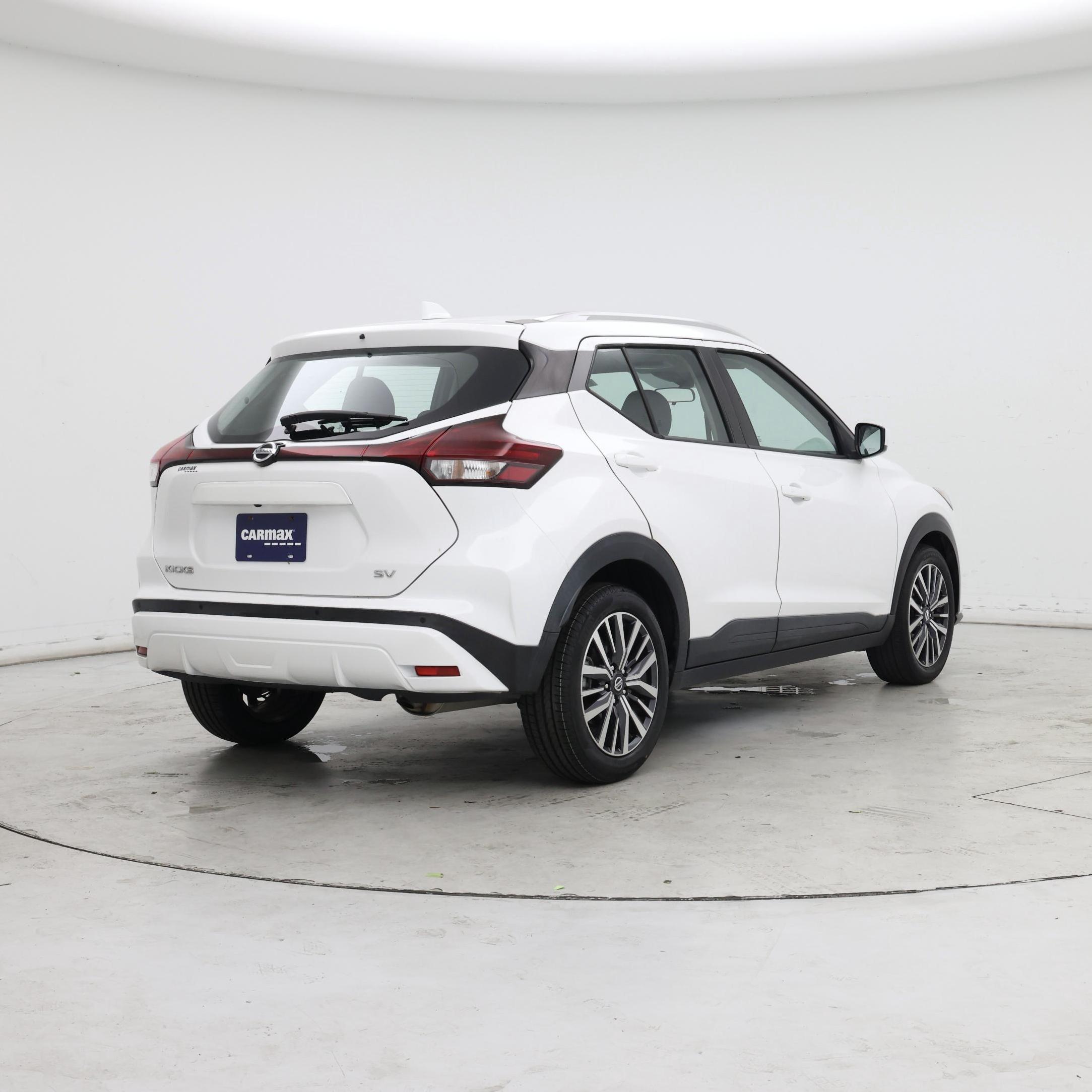 Thumbnail: 2021 Nissan Kicks - 8