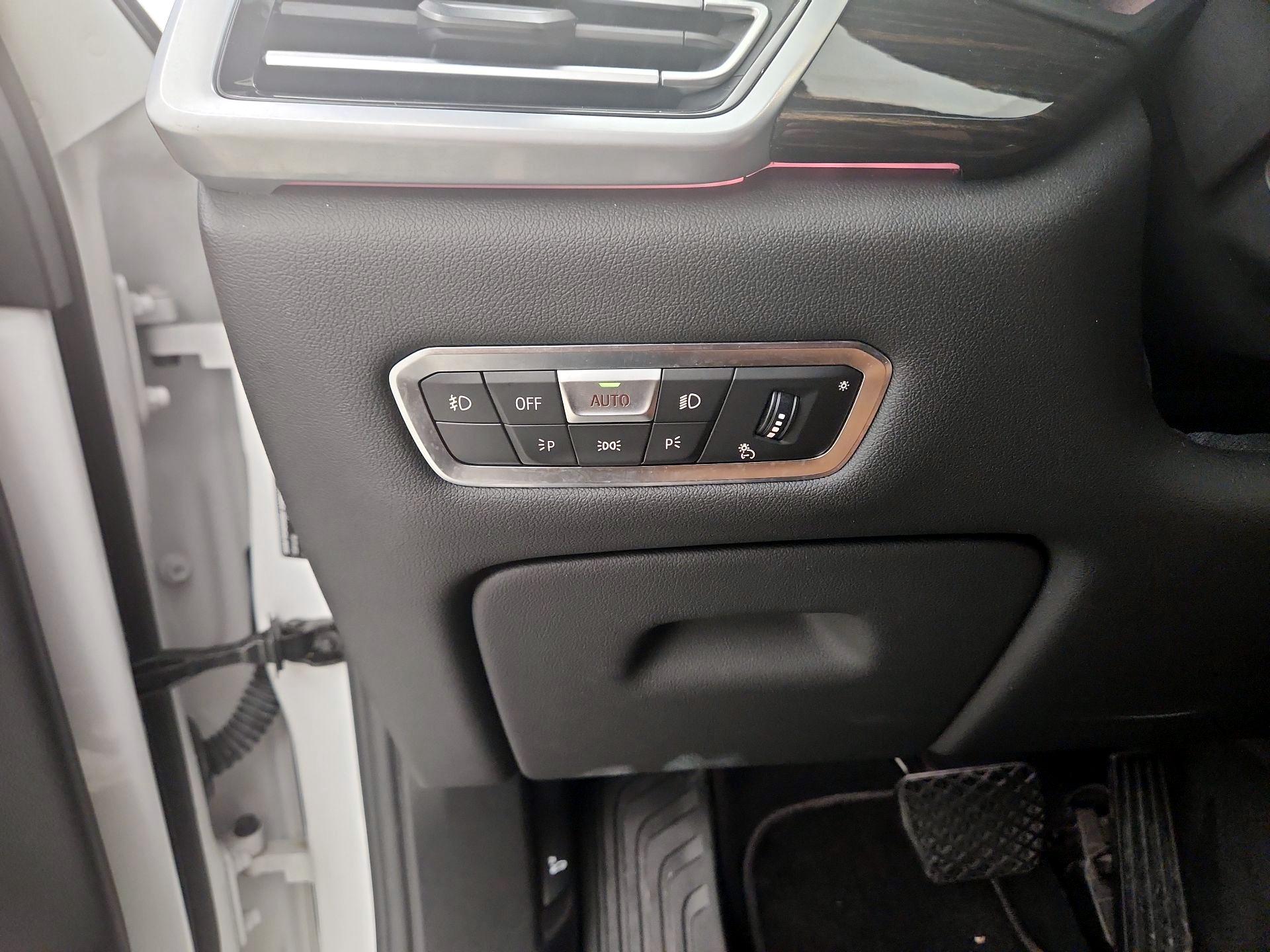 Thumbnail: 2020 BMW X5 - 13