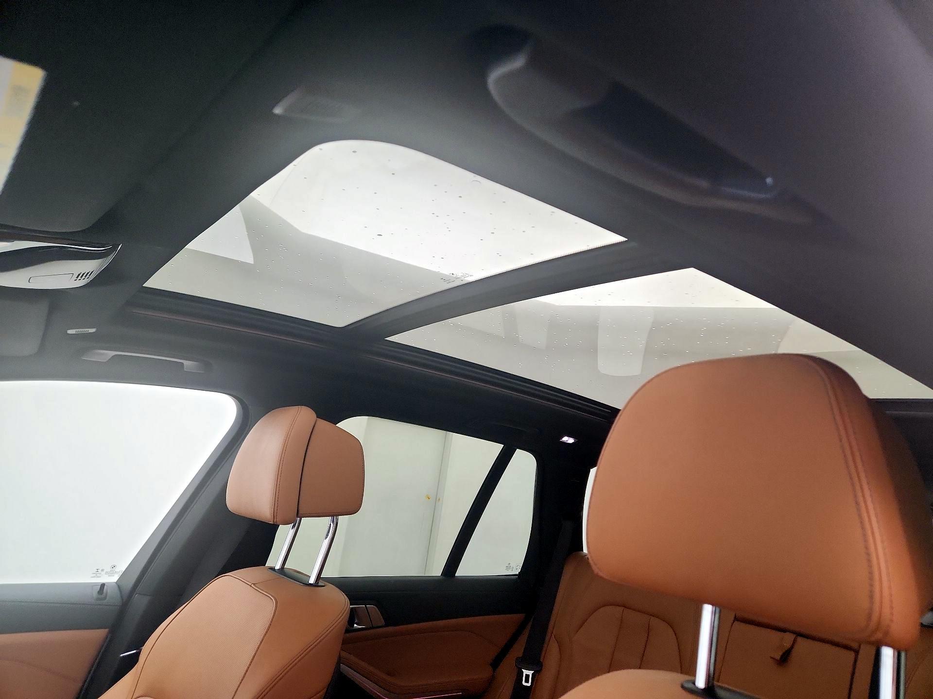Thumbnail: 2020 BMW X5 - 20