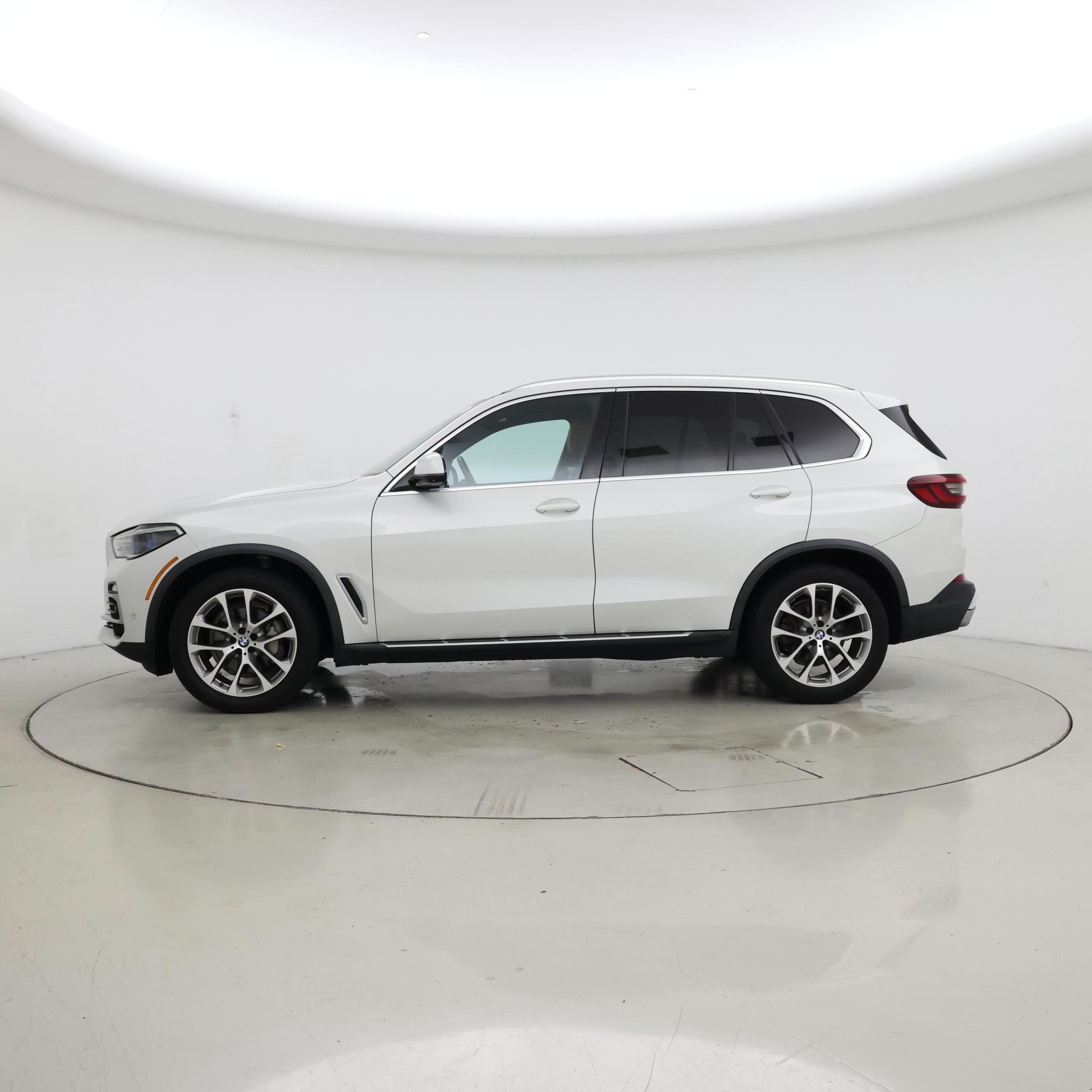 Thumbnail: 2020 BMW X5 - 3