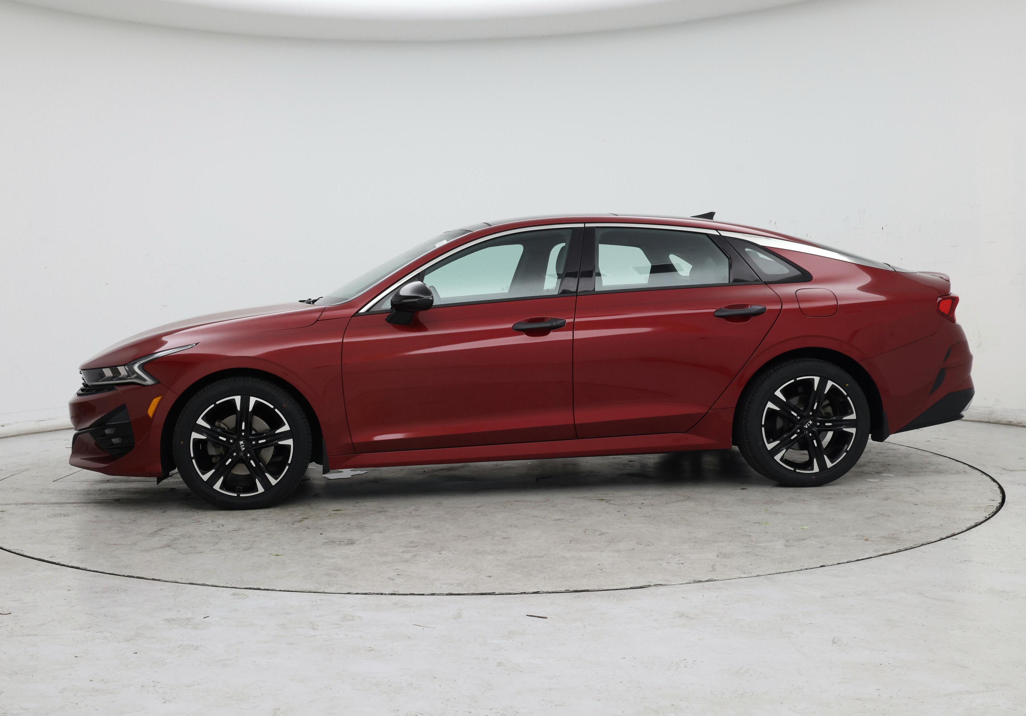 Thumbnail: 2021 Kia K5 - 3