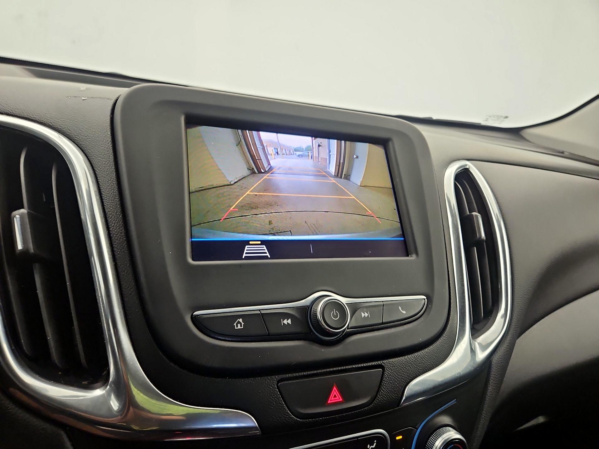 Thumbnail: 2020 Chevrolet Equinox - 14