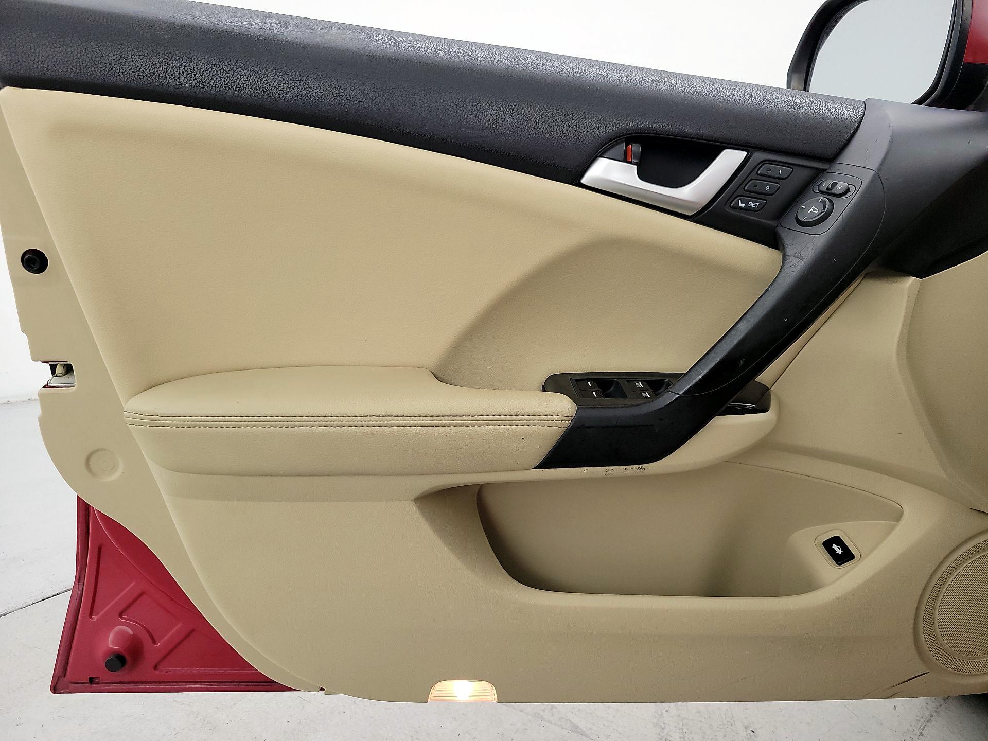 Thumbnail: 2013 Acura TSX - 12