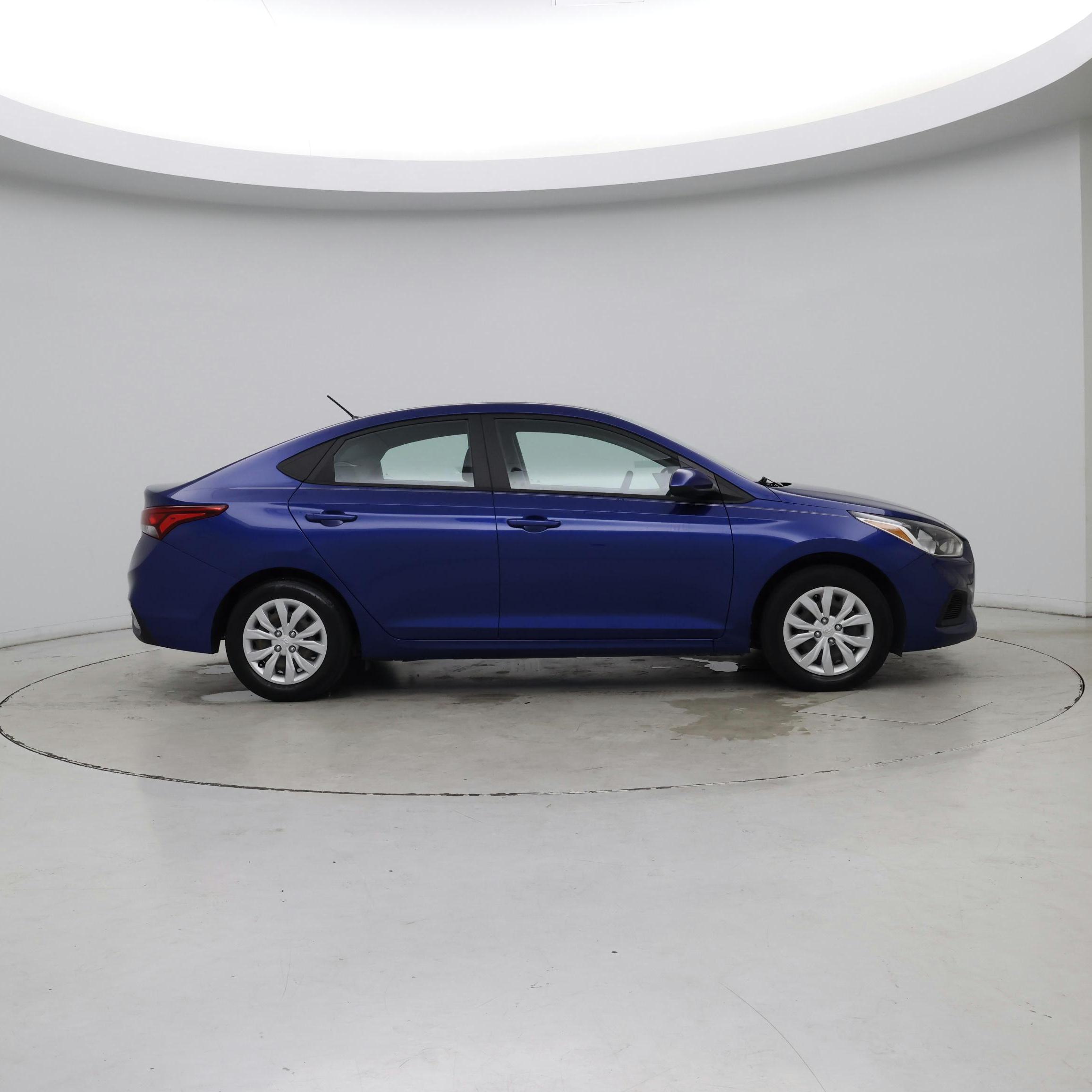 Thumbnail: 2022 Hyundai Accent - 7