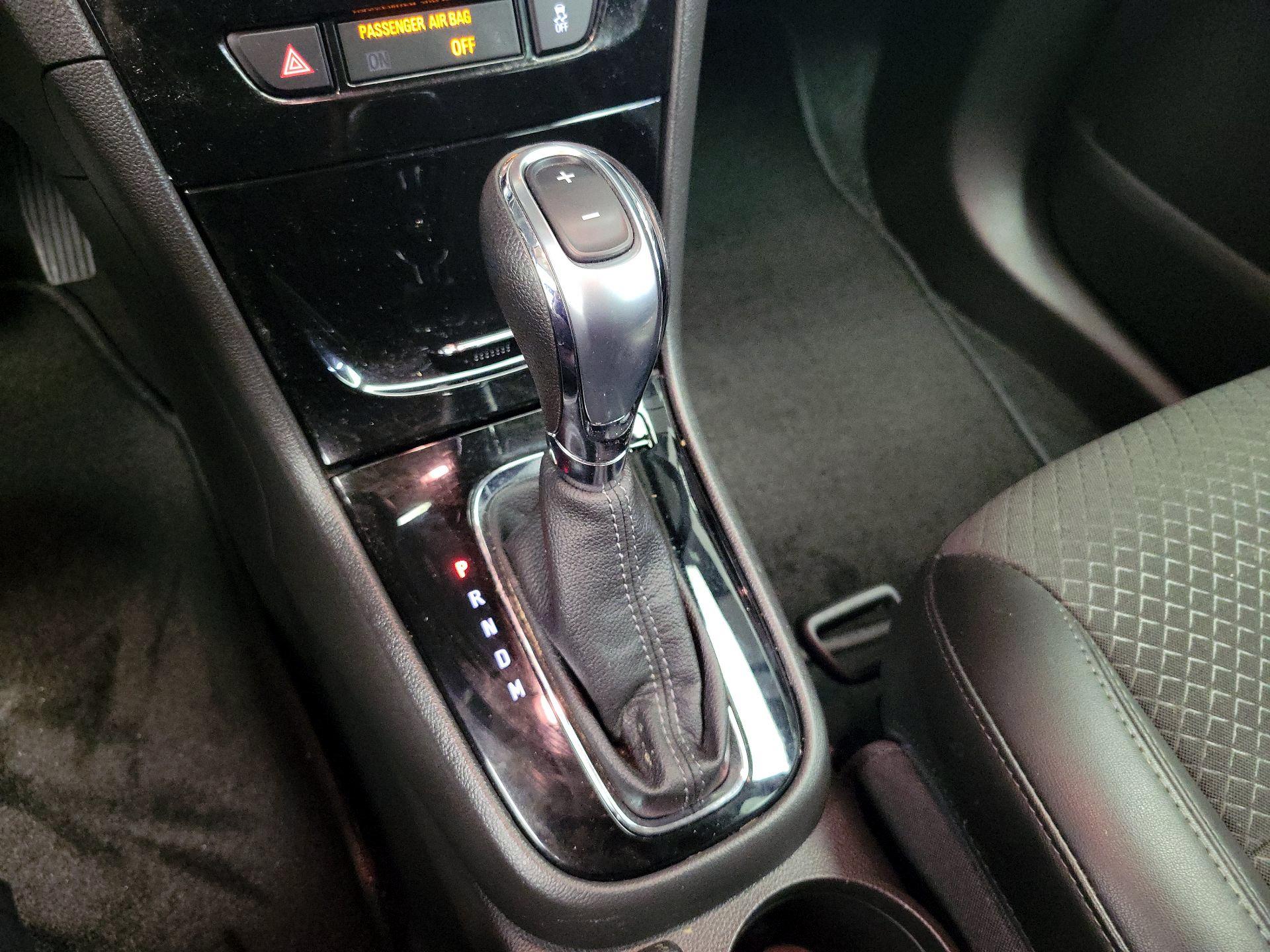 Thumbnail: 2019 Buick Encore - 17