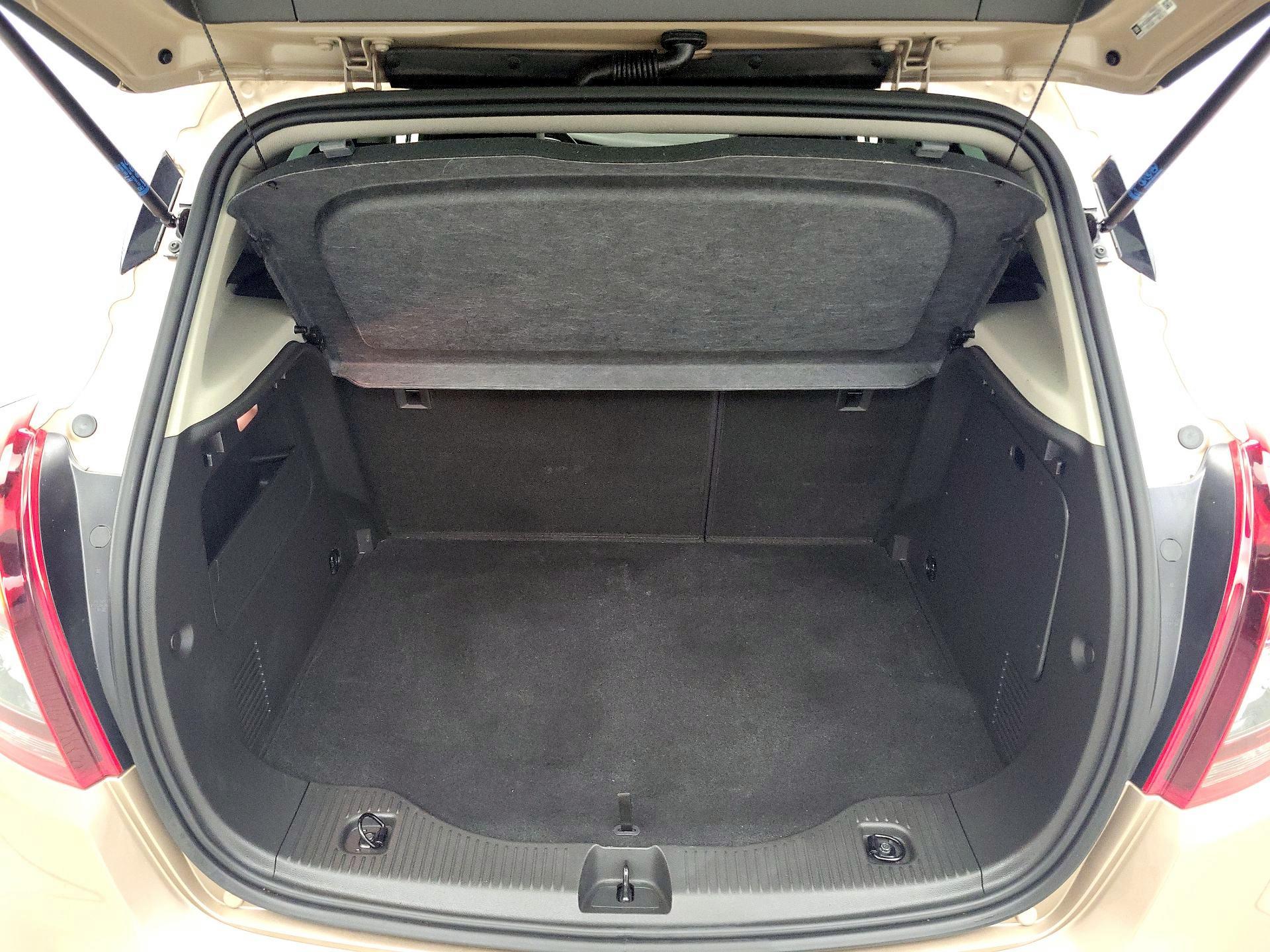 Thumbnail: 2019 Buick Encore - 19