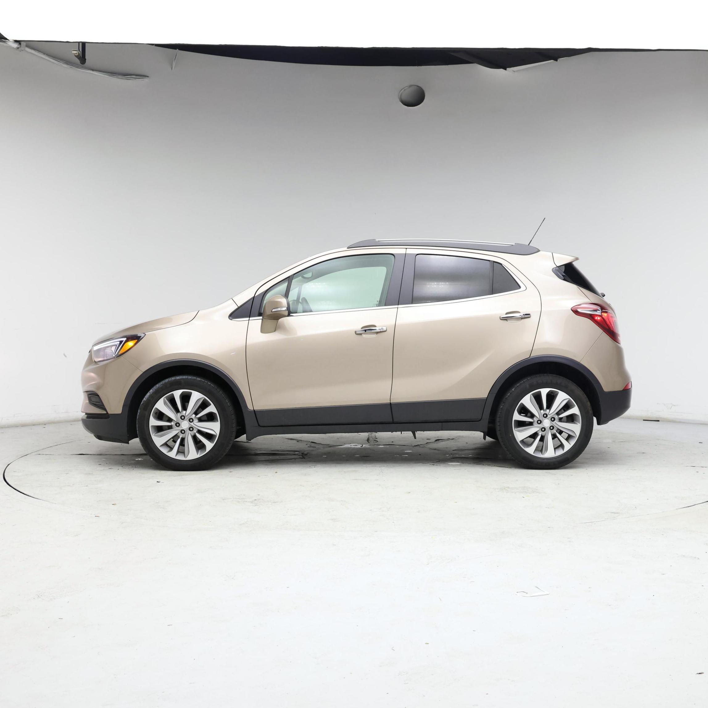 Thumbnail: 2019 Buick Encore - 3