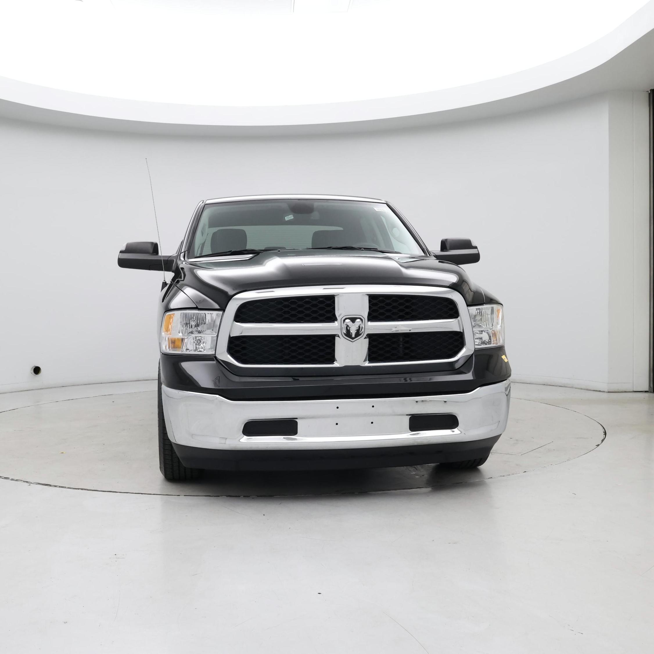 Thumbnail: 2023 RAM 1500 Classic - 5