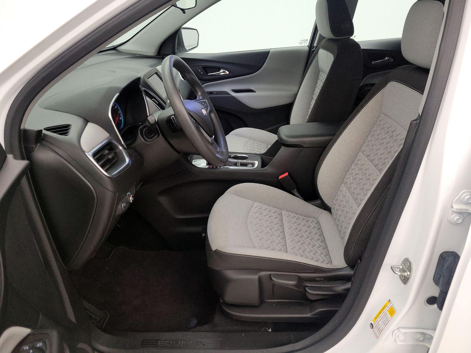 Thumbnail: 2022 Chevrolet Equinox - 11