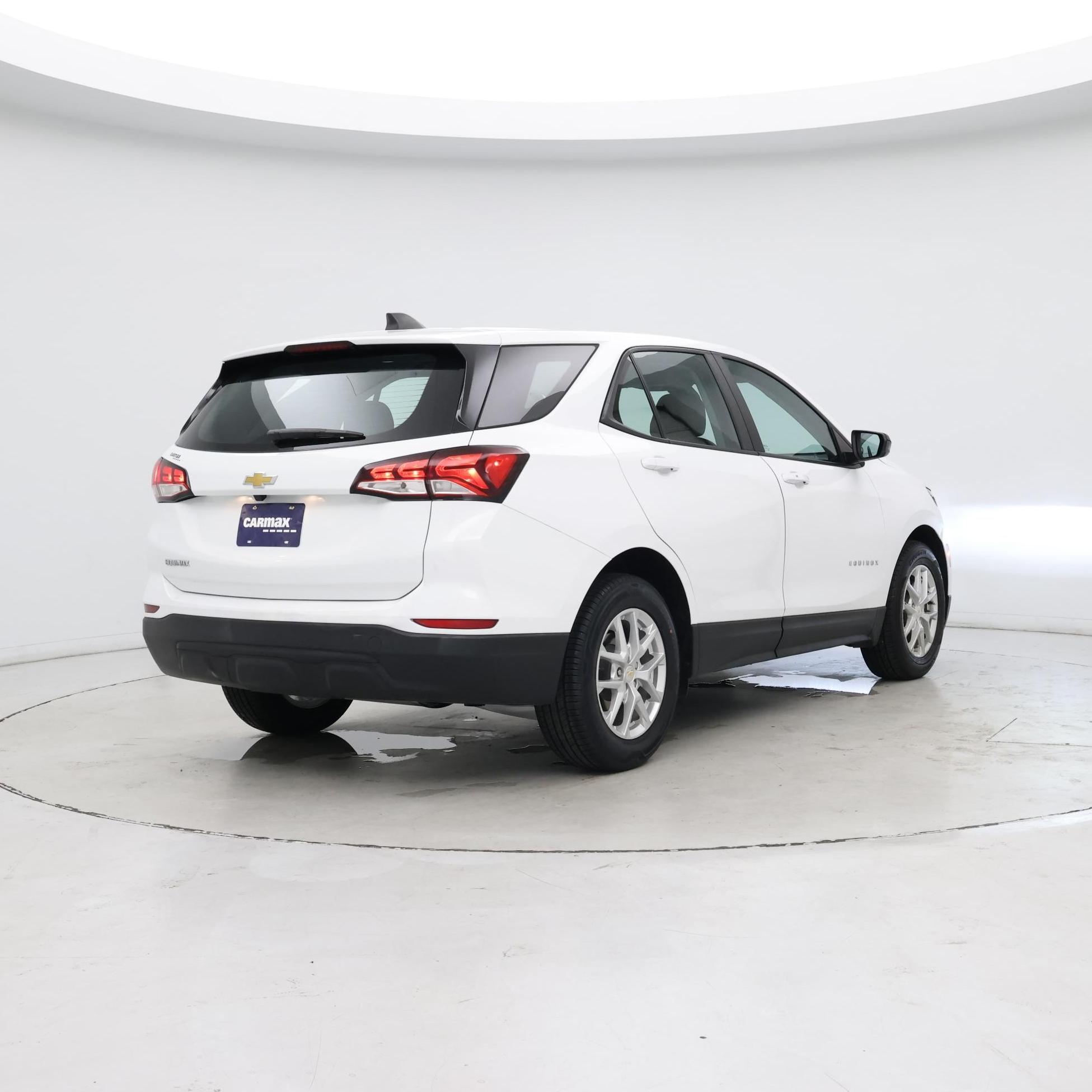 Thumbnail: 2022 Chevrolet Equinox - 8